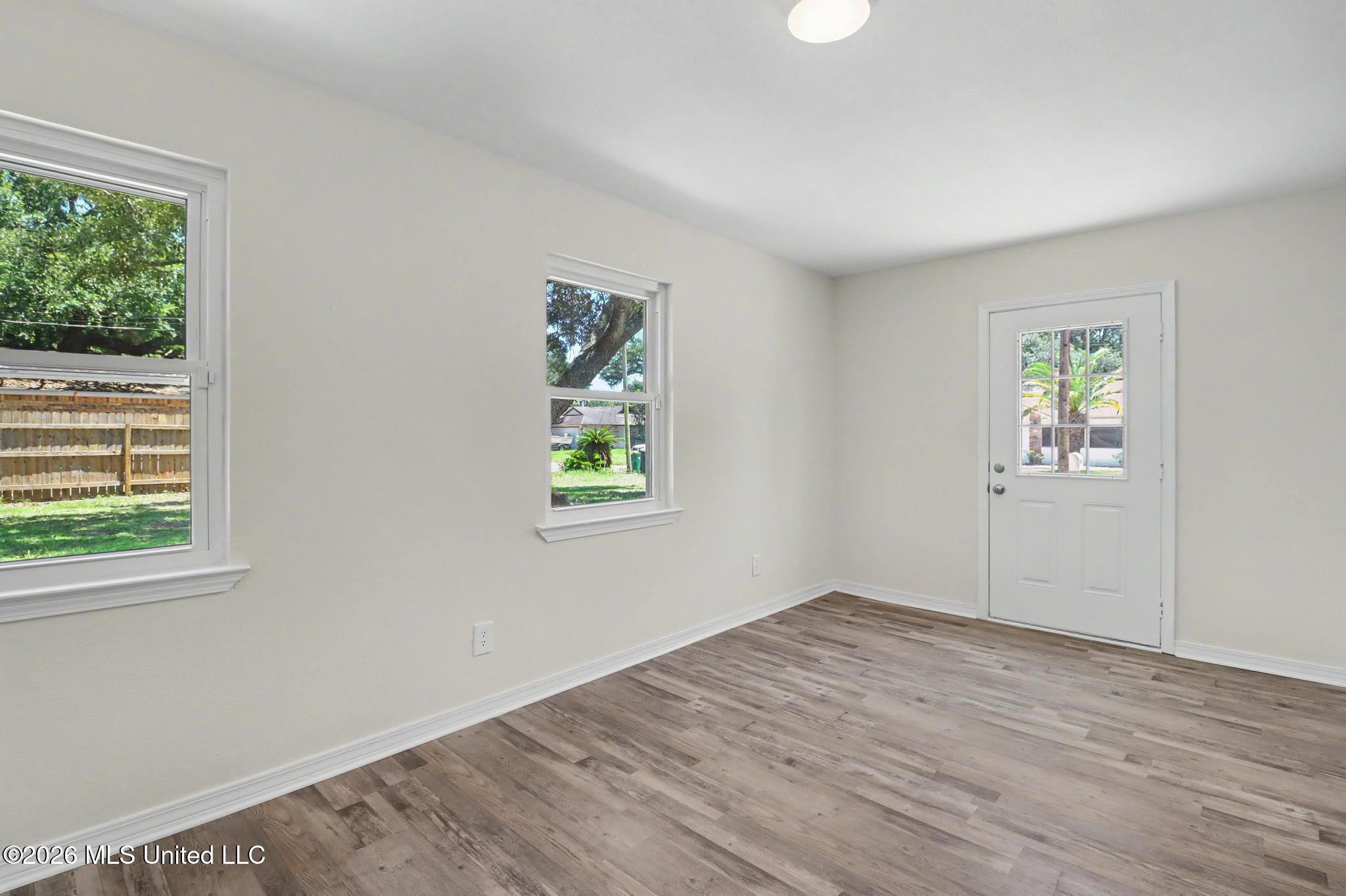 8520 Mermaid Avenue Property Photo 14