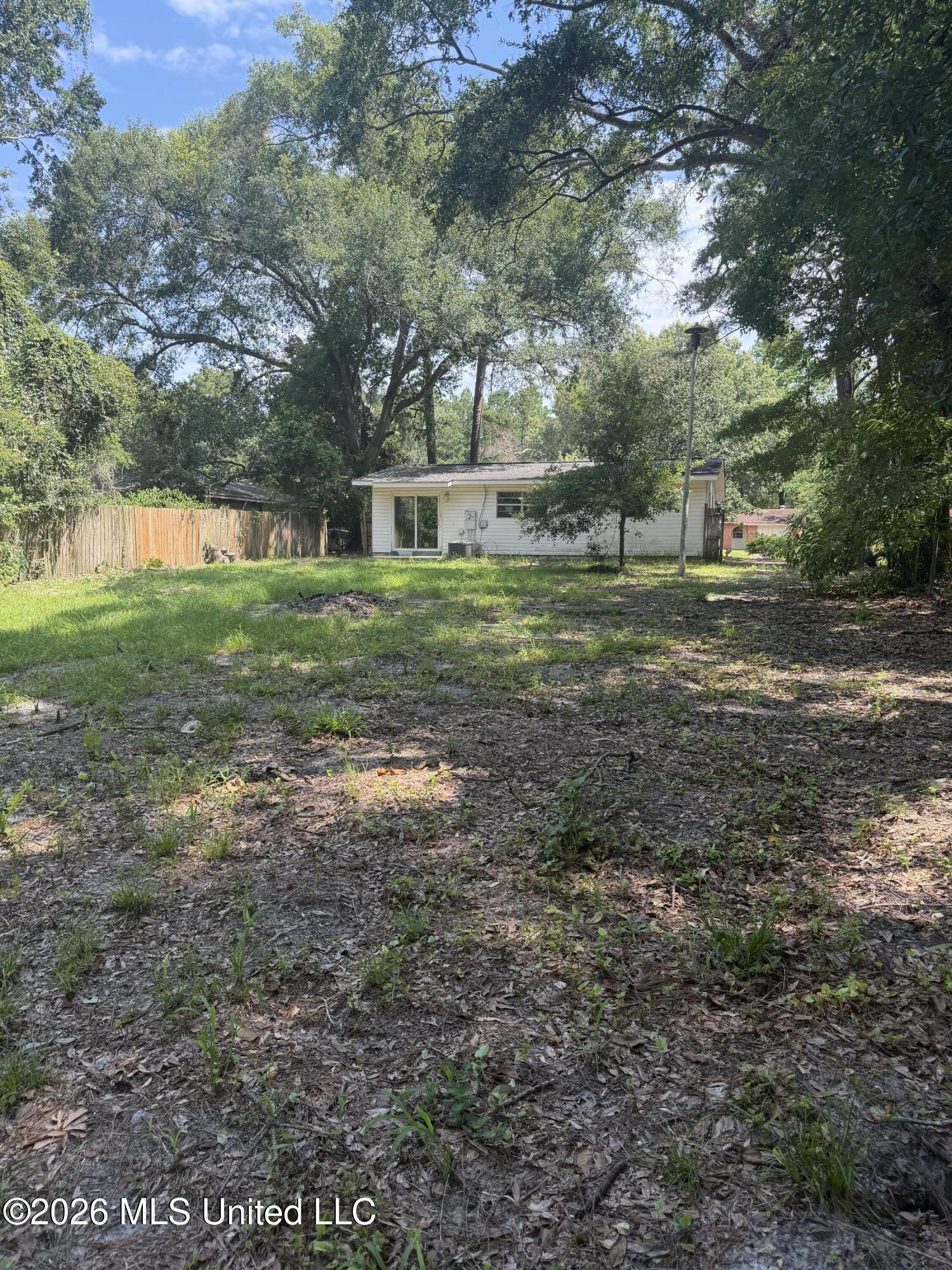 1929 Carol Drive Property Photo 11