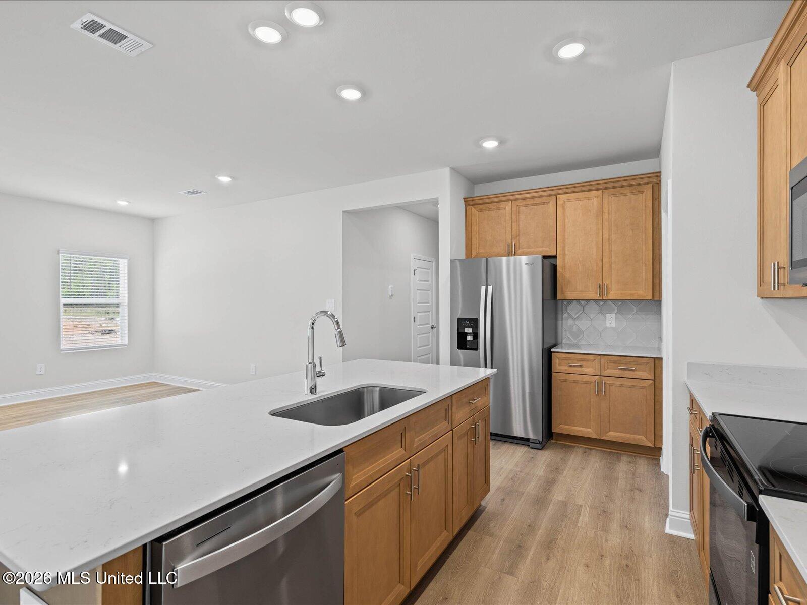 8007 Buttonbush Road Property Photo 7