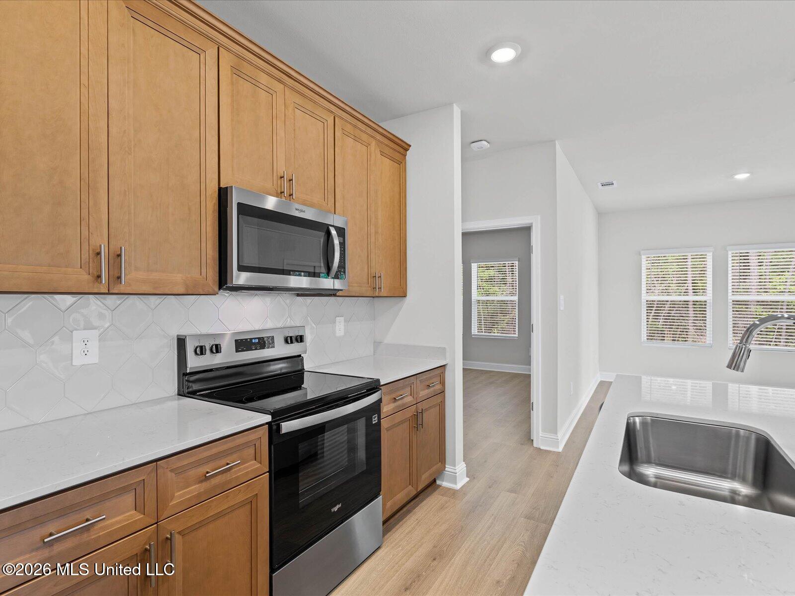 8007 Buttonbush Road Property Photo 9