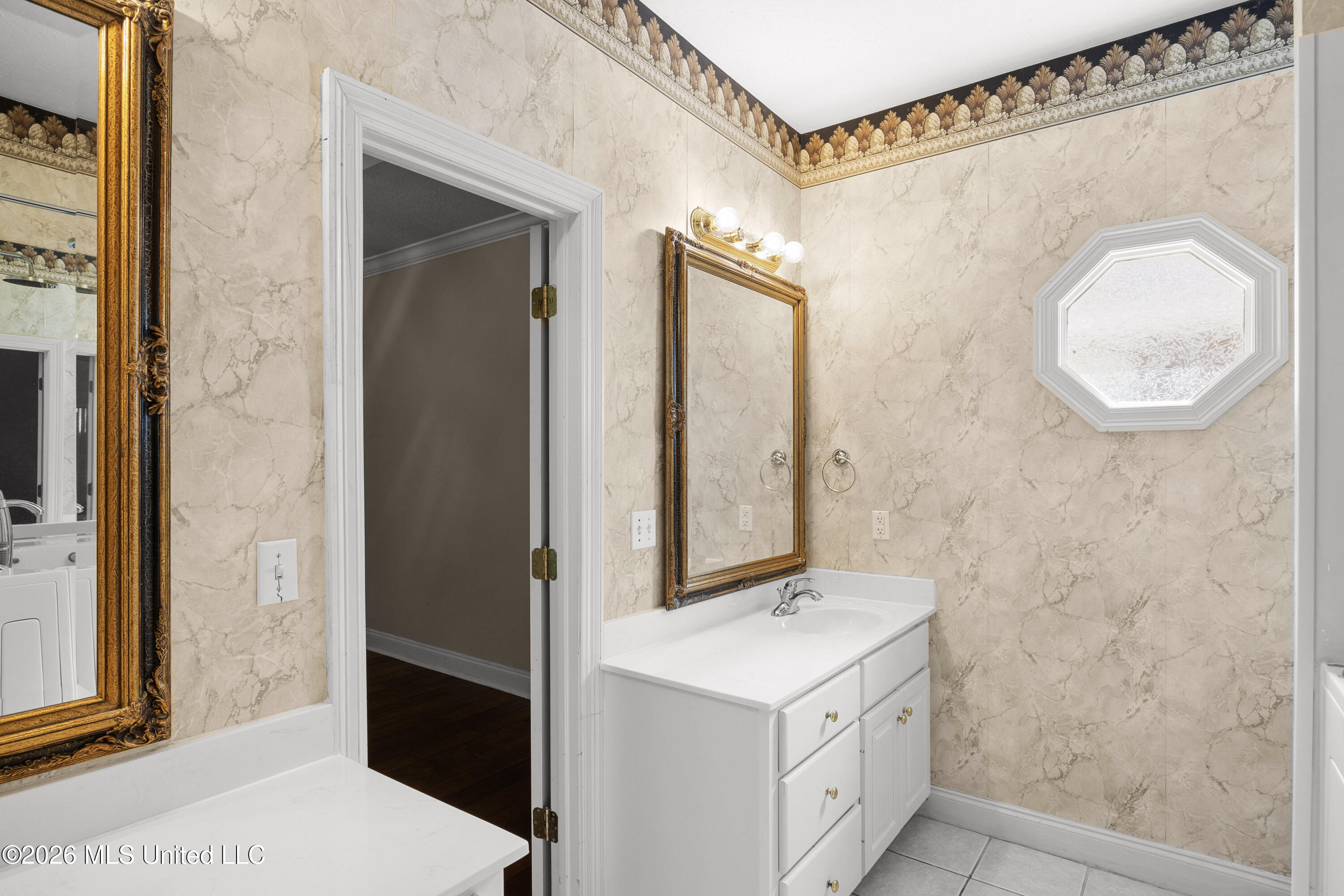 222 Garden Street Property Photo 18
