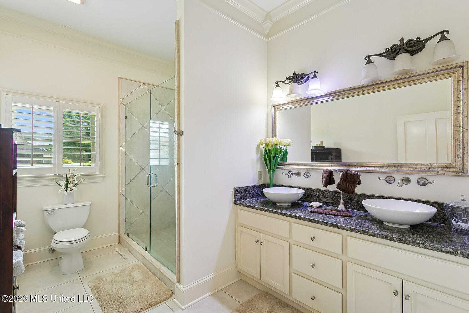 18254 Robinwood East Drive Property Photo 13