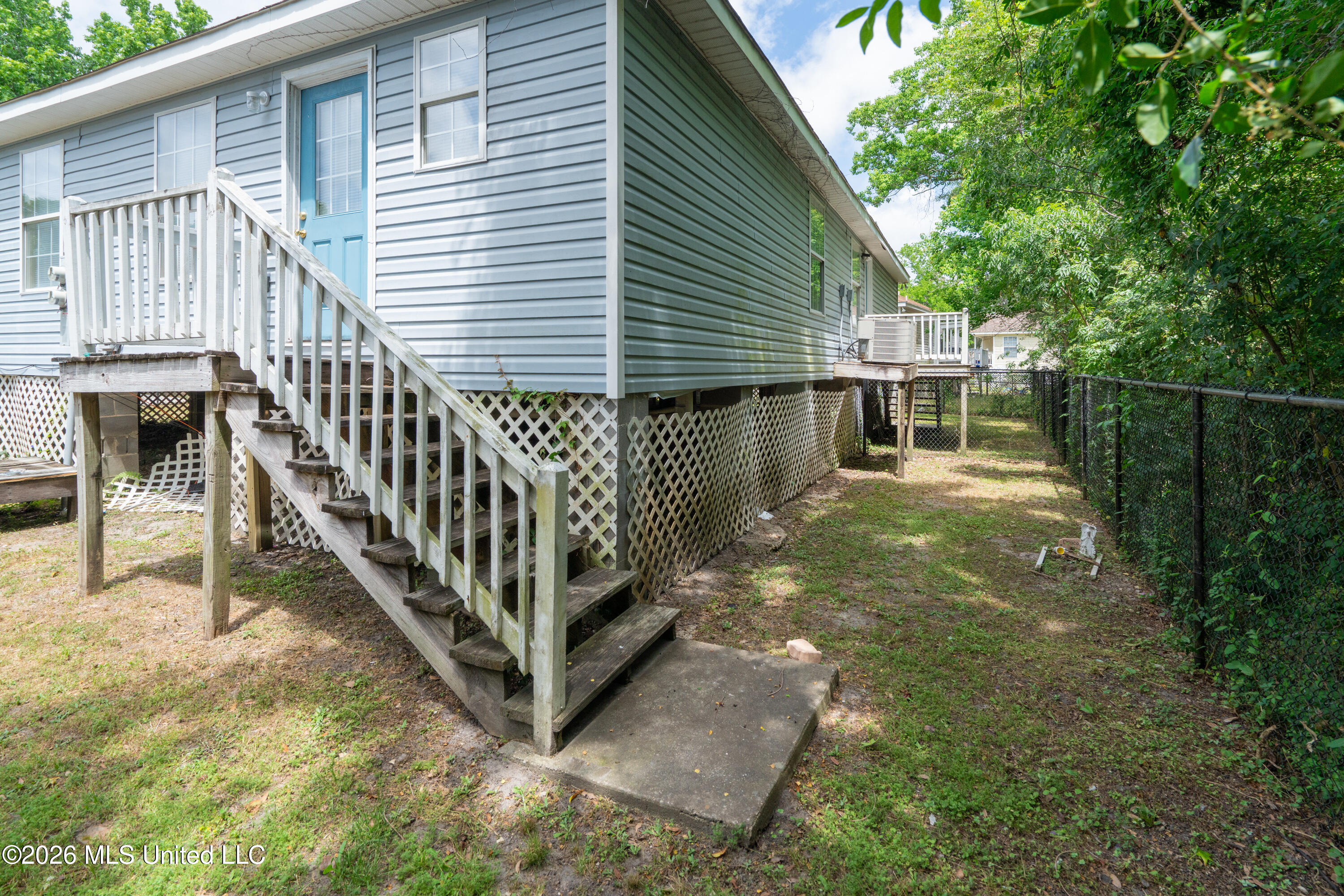 20029 Sunshine Drive Property Photo 13