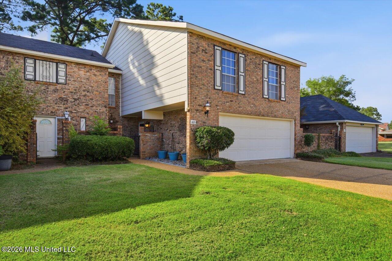 48 Roundtree Circle Property Photo 4