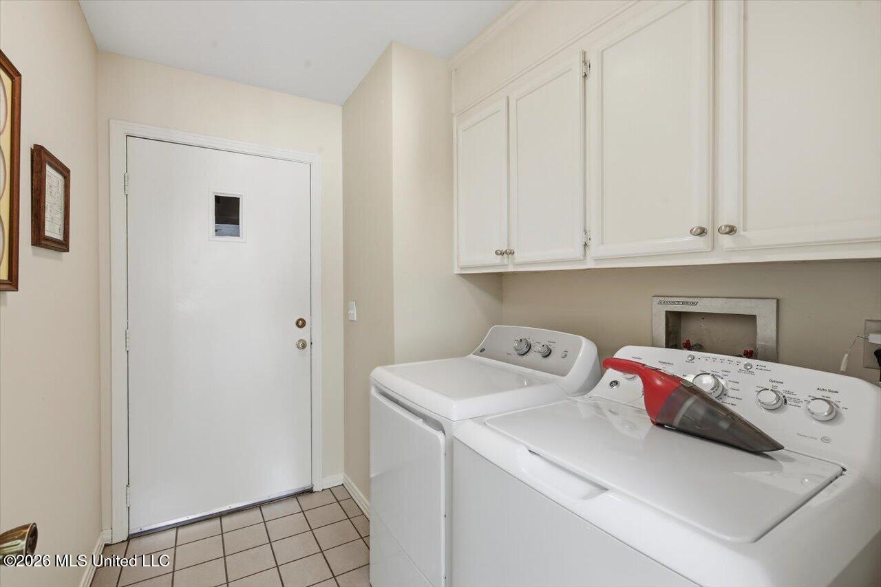 48 Roundtree Circle Property Photo 20