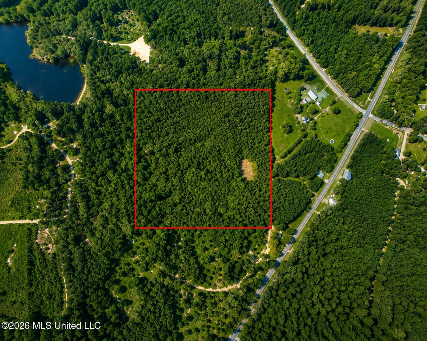 W David Benjamin Drive Property Photo 4