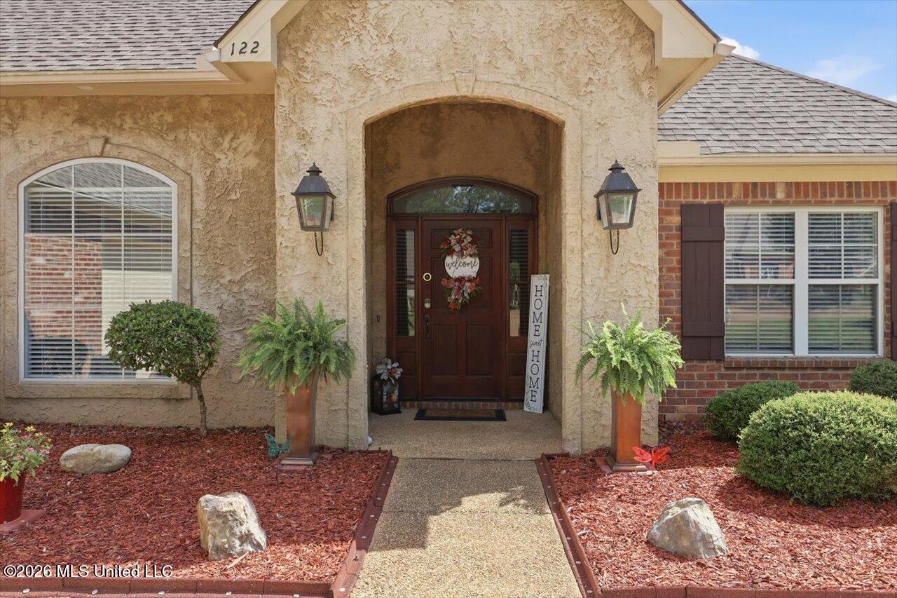 122 Rockbridge Crossing Property Photo 3