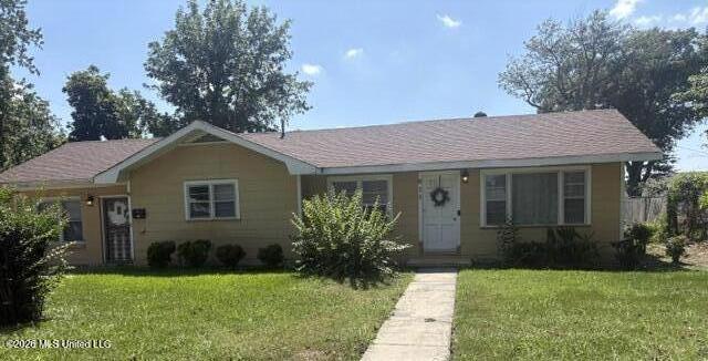 611 W Mccorkle Circle Property Photo 1