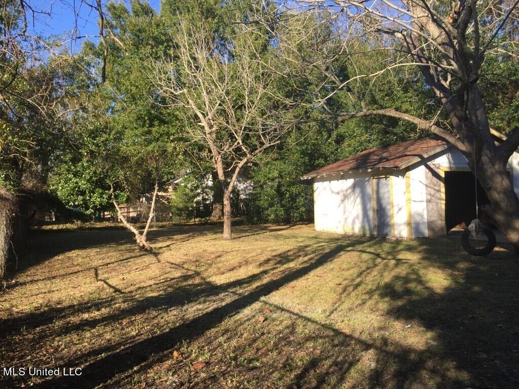 1432 20th Street Property Photo 5