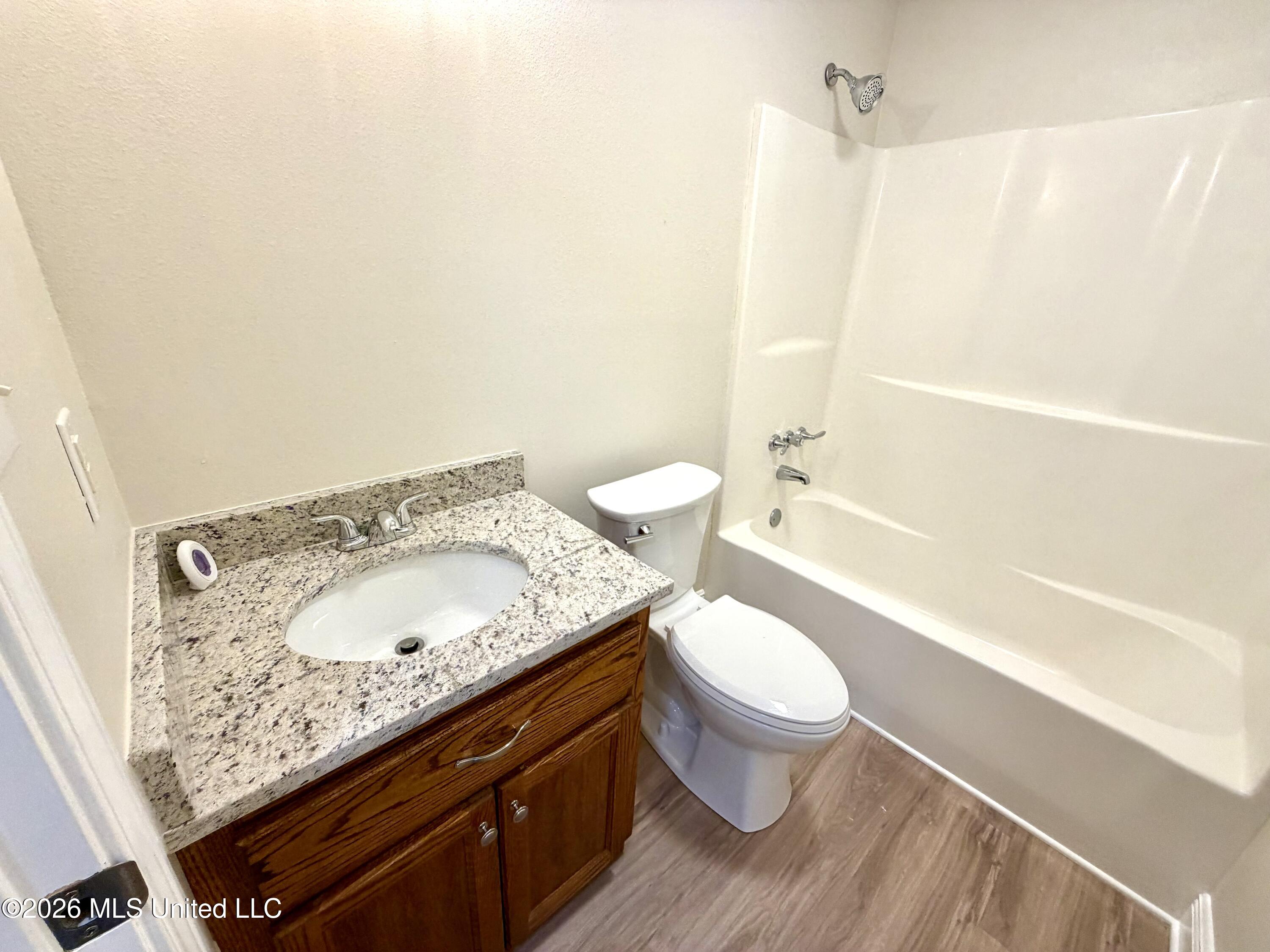 2516 S Beachview Drive Property Photo 12