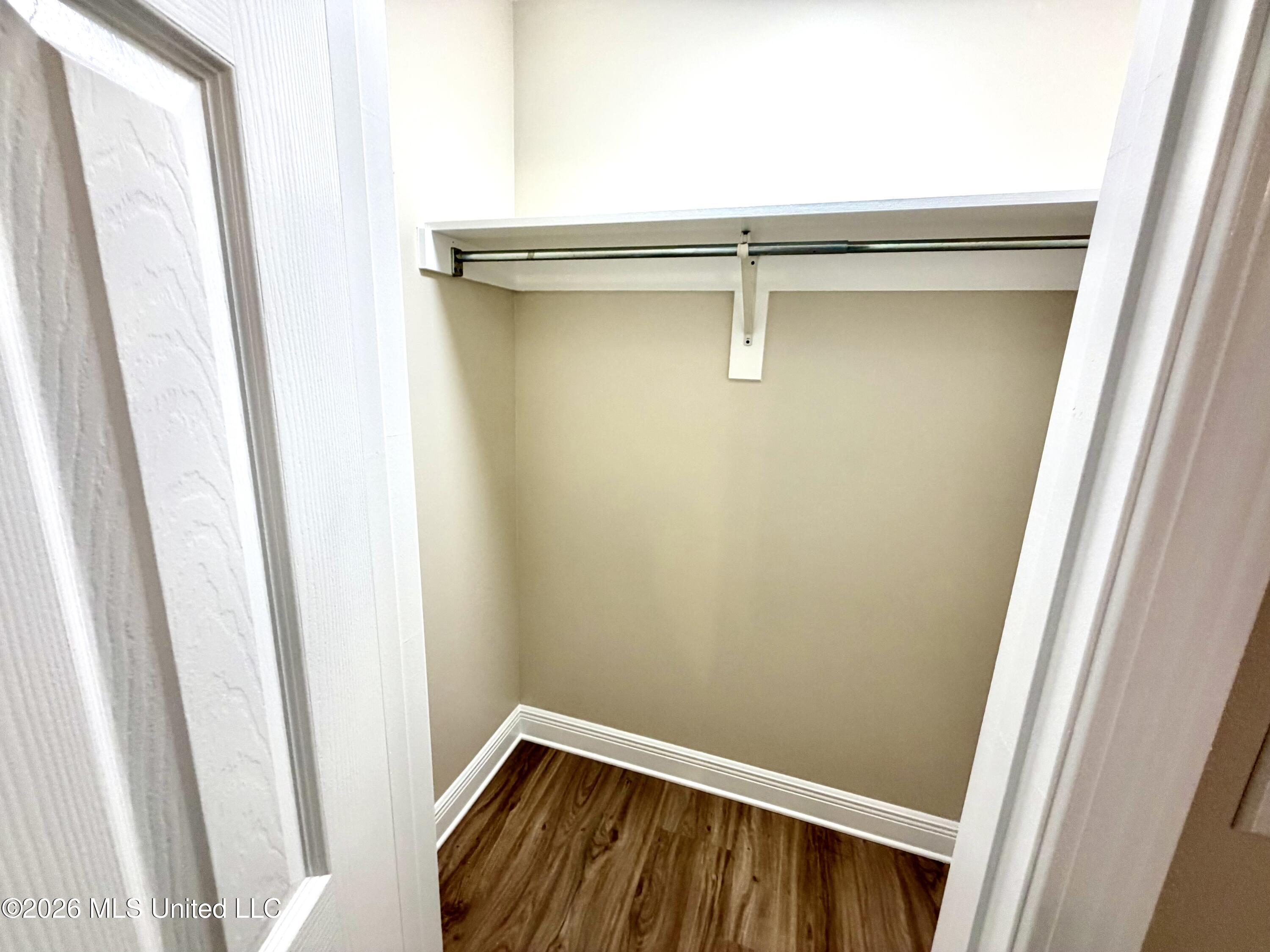2516 S Beachview Drive Property Photo 15