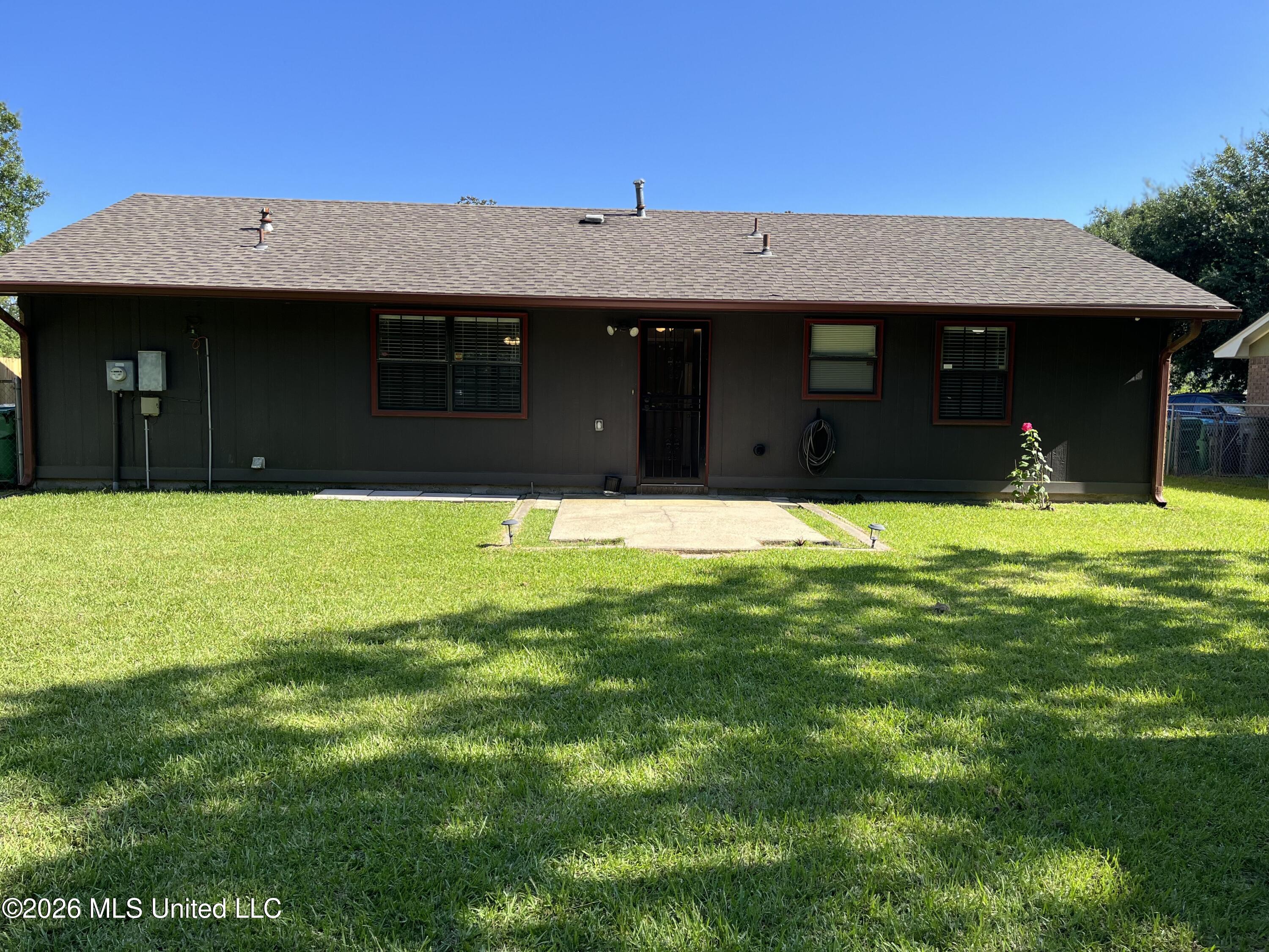 202 Mary Drive Property Photo 10