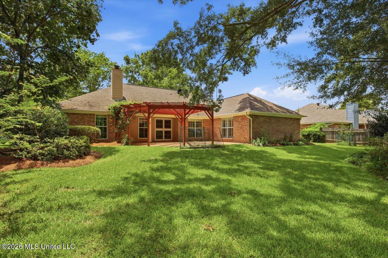 212 Cambridge Drive Property Photo 27