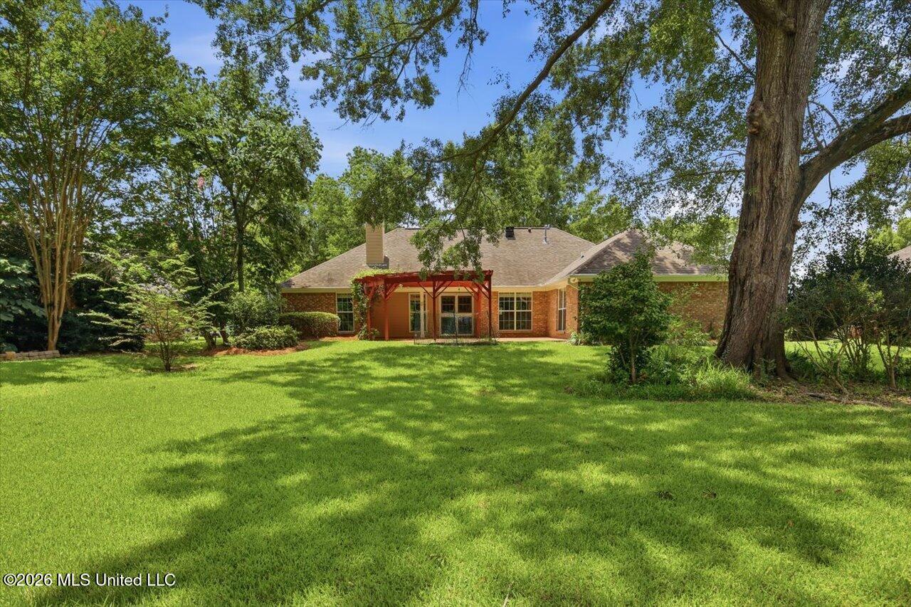 212 Cambridge Drive Property Photo 32