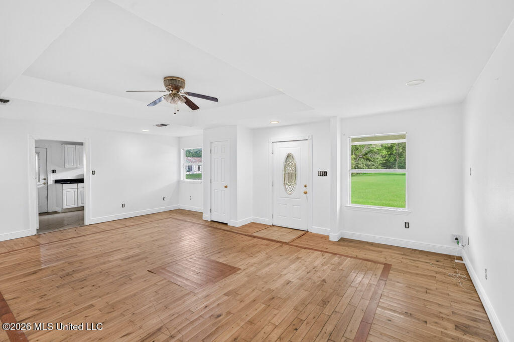 542 Saint John Street Property Photo 12