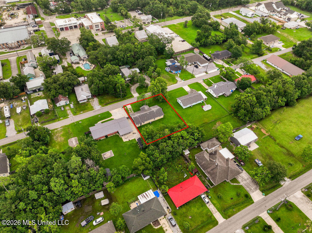542 Saint John Street Property Photo 29