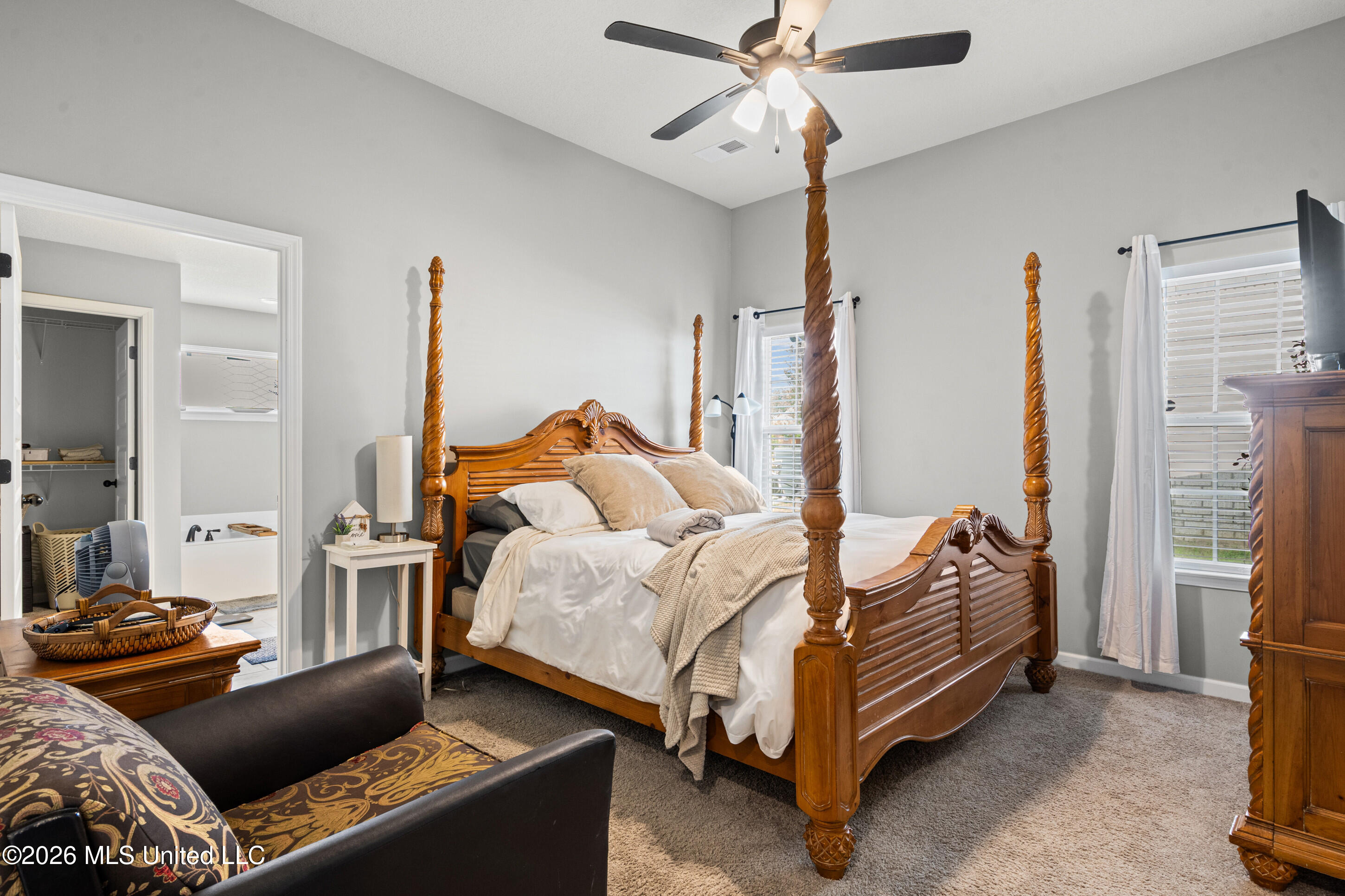 1627 Thomas Street Property Photo 11