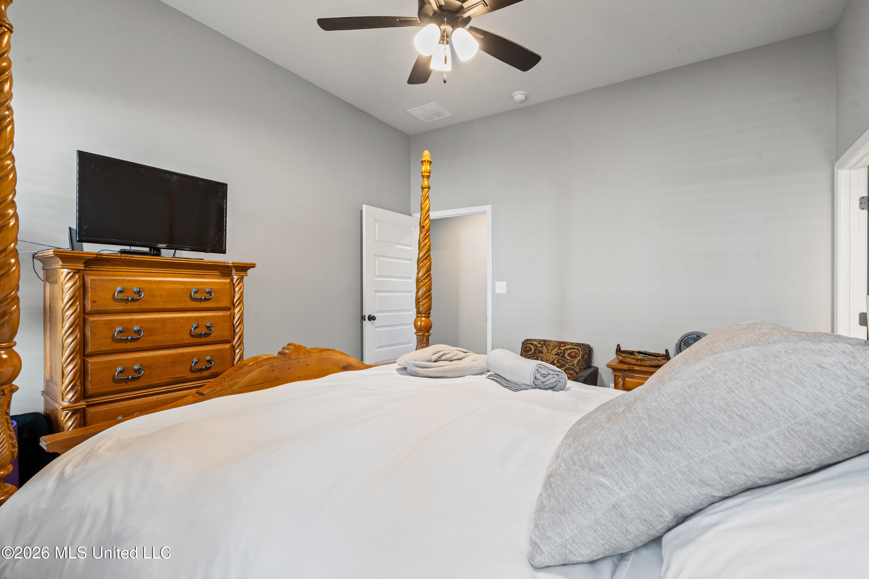 1627 Thomas Street Property Photo 12