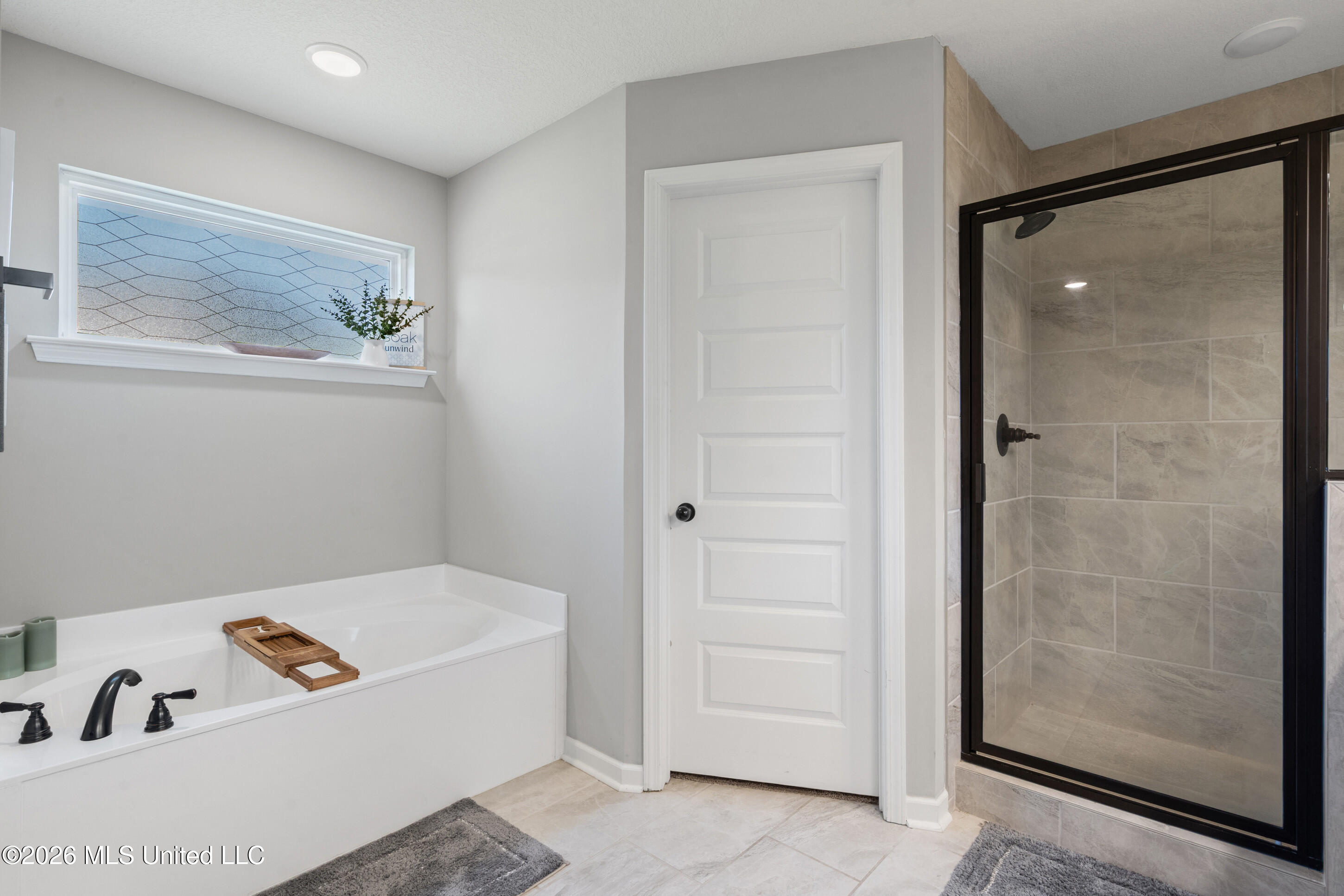 1627 Thomas Street Property Photo 14