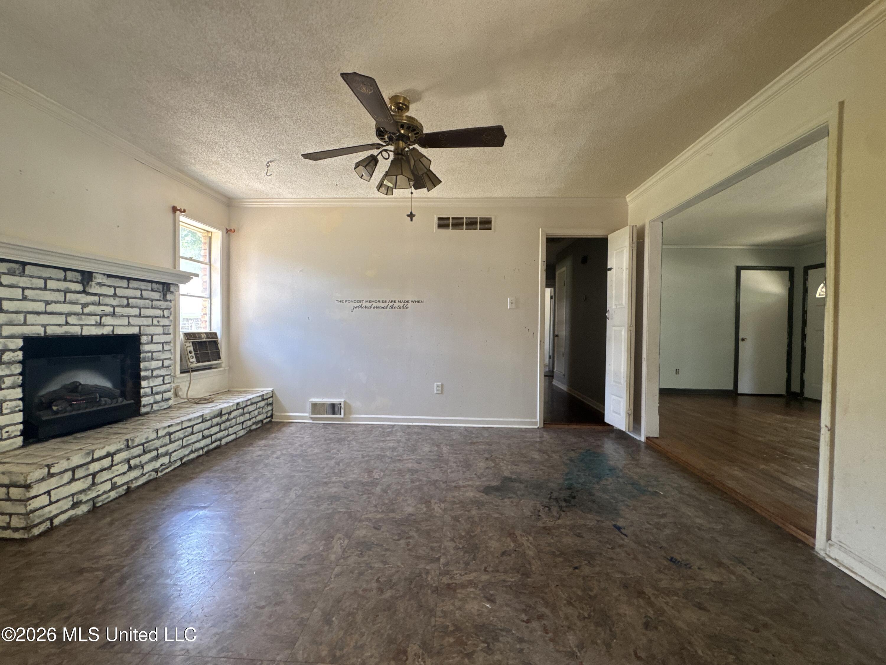 1841 Brookhaven Drive Property Photo 10