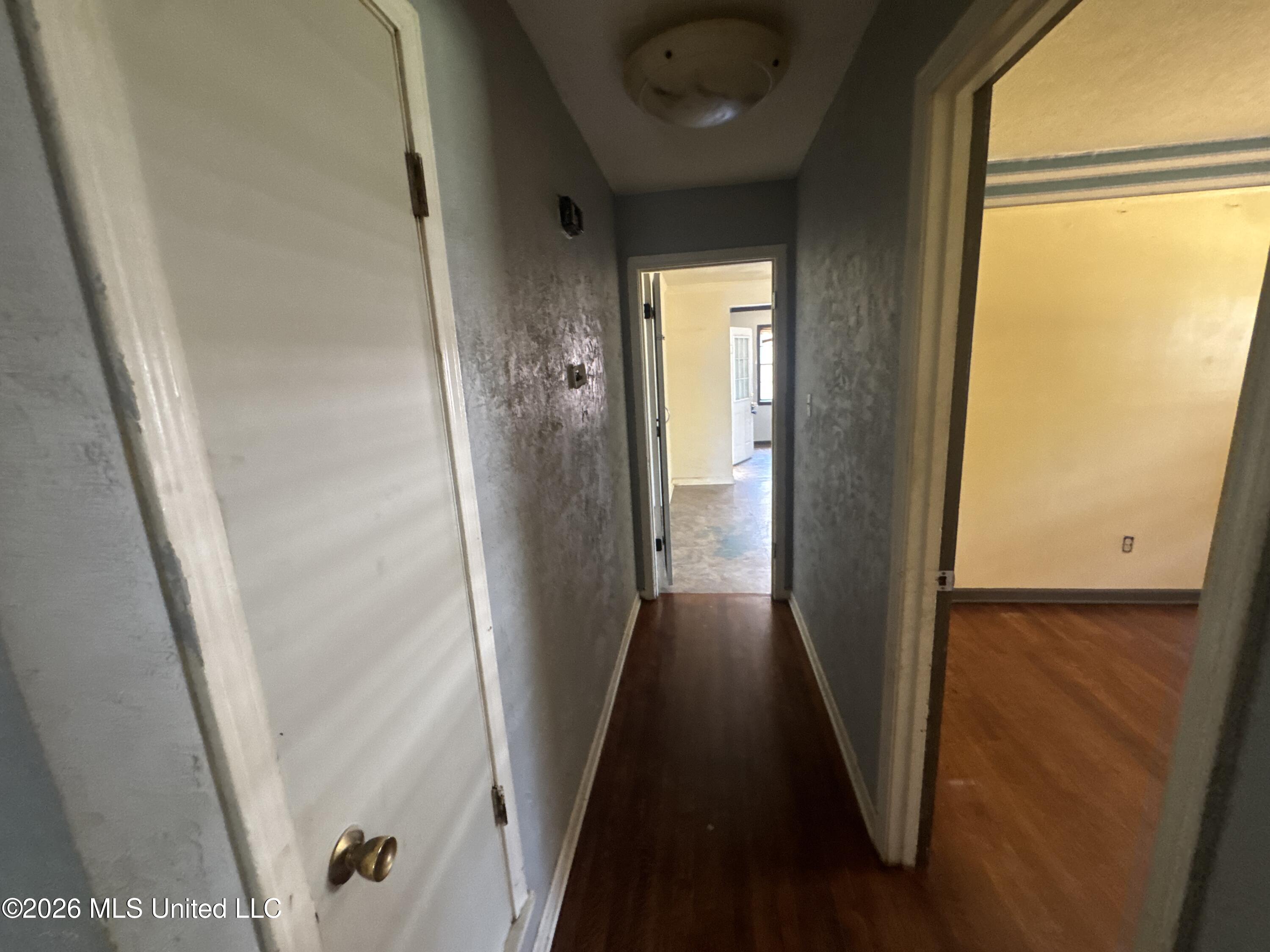 1841 Brookhaven Drive Property Photo 13