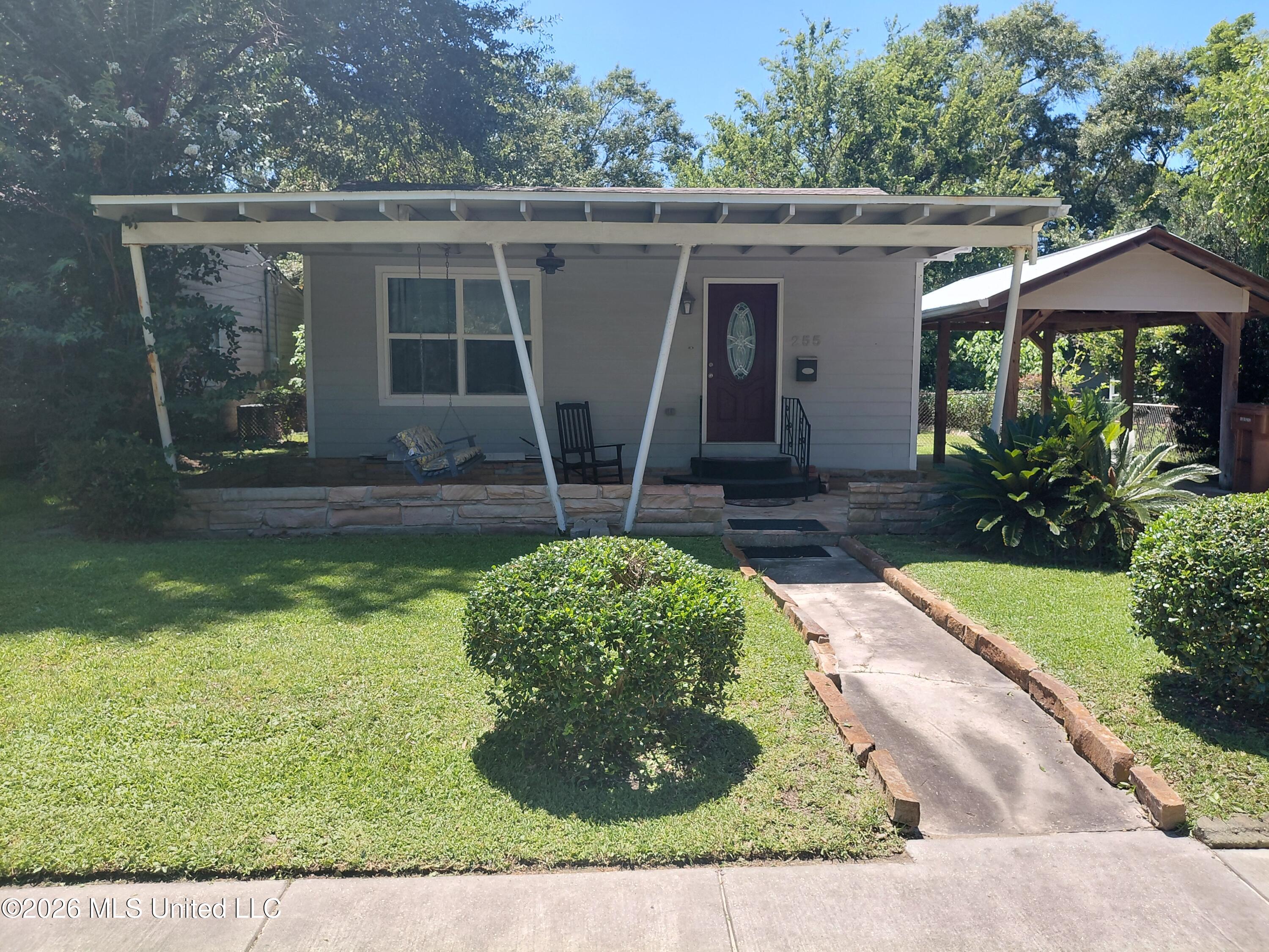 255 Hopkins Boulevard Property Photo 1