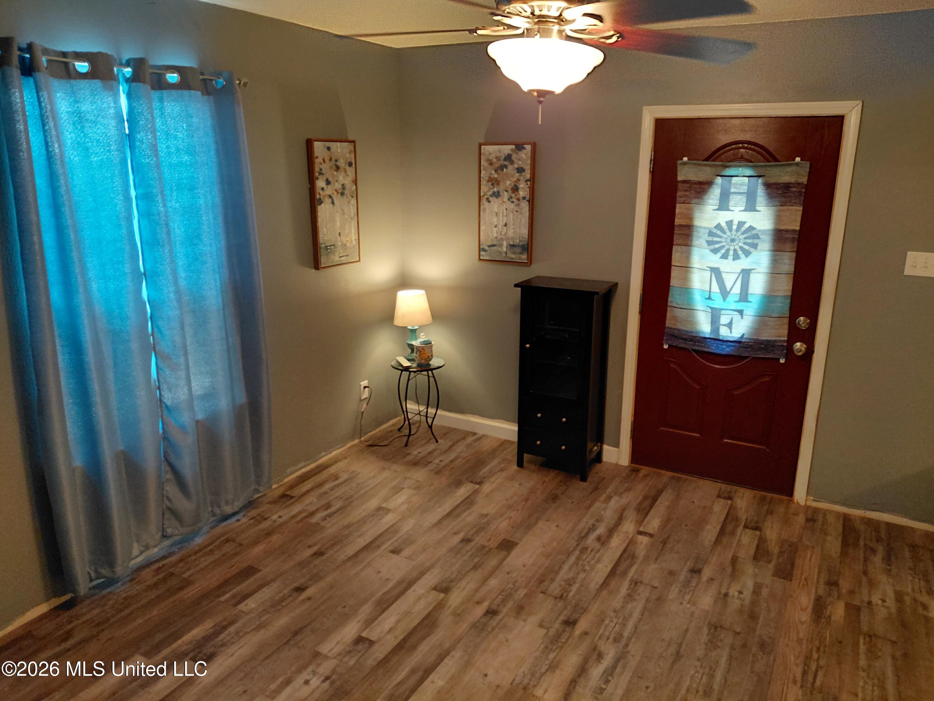 255 Hopkins Boulevard Property Photo 4