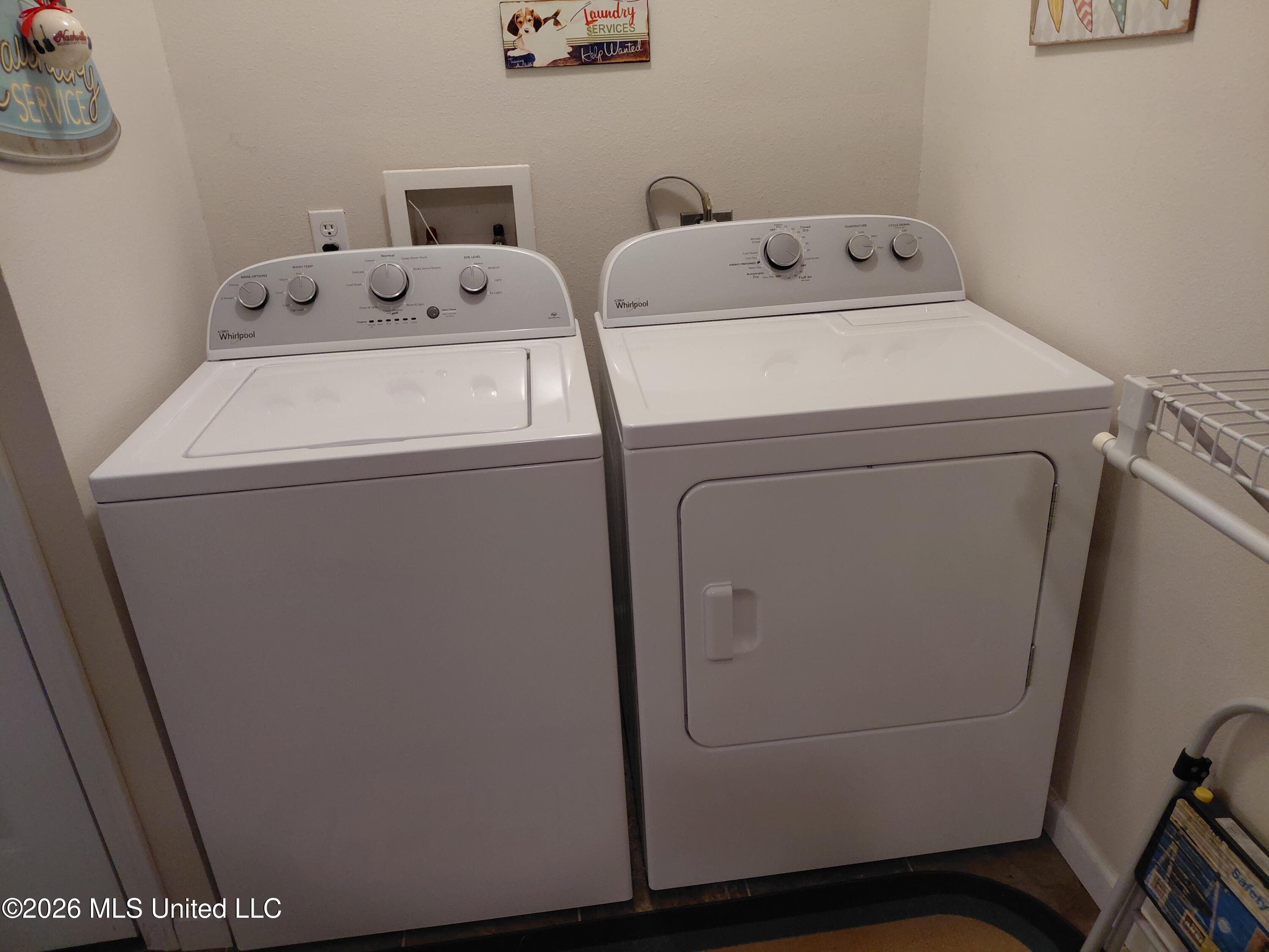 255 Hopkins Boulevard Property Photo 13