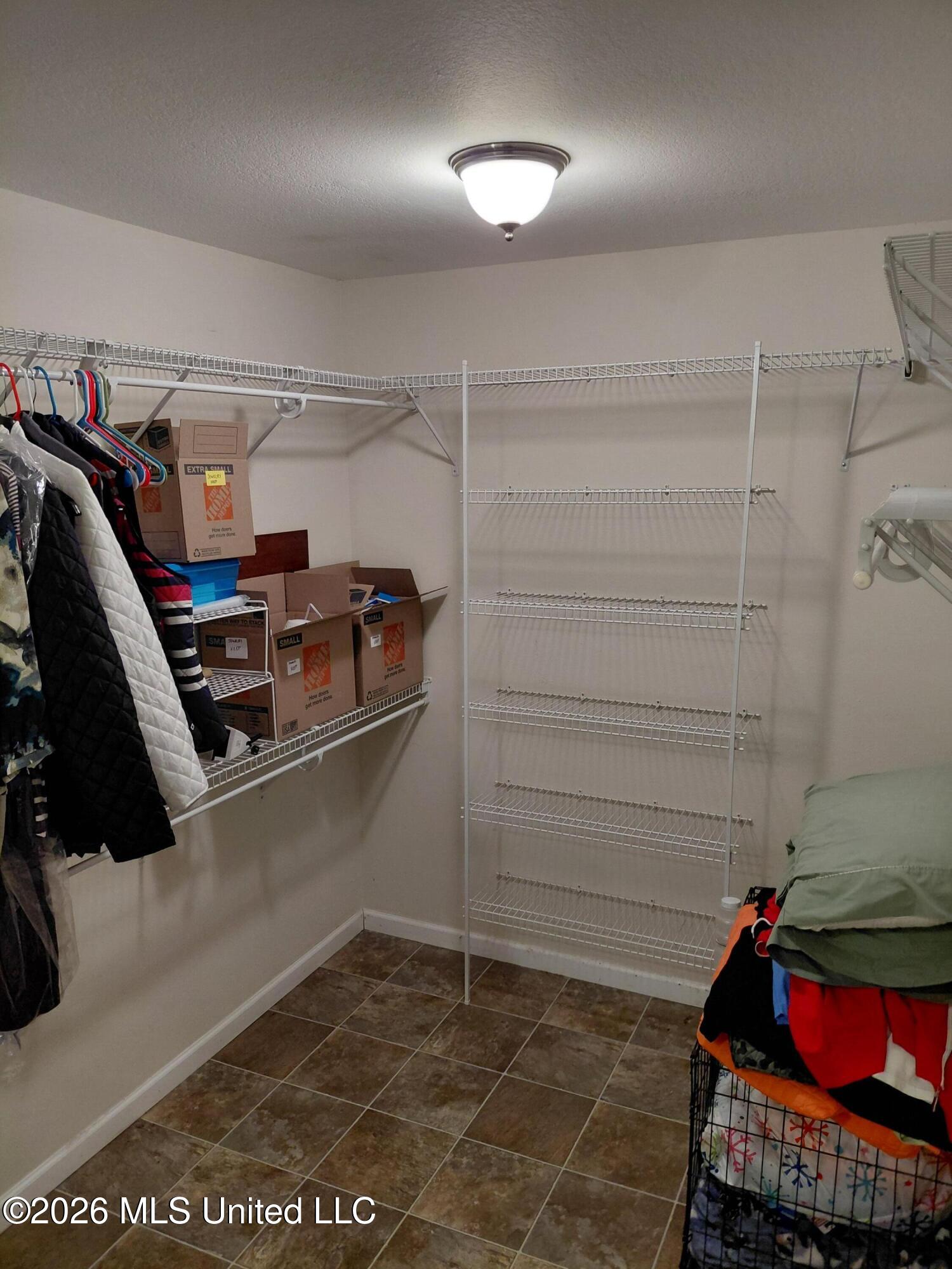 255 Hopkins Boulevard Property Photo 15