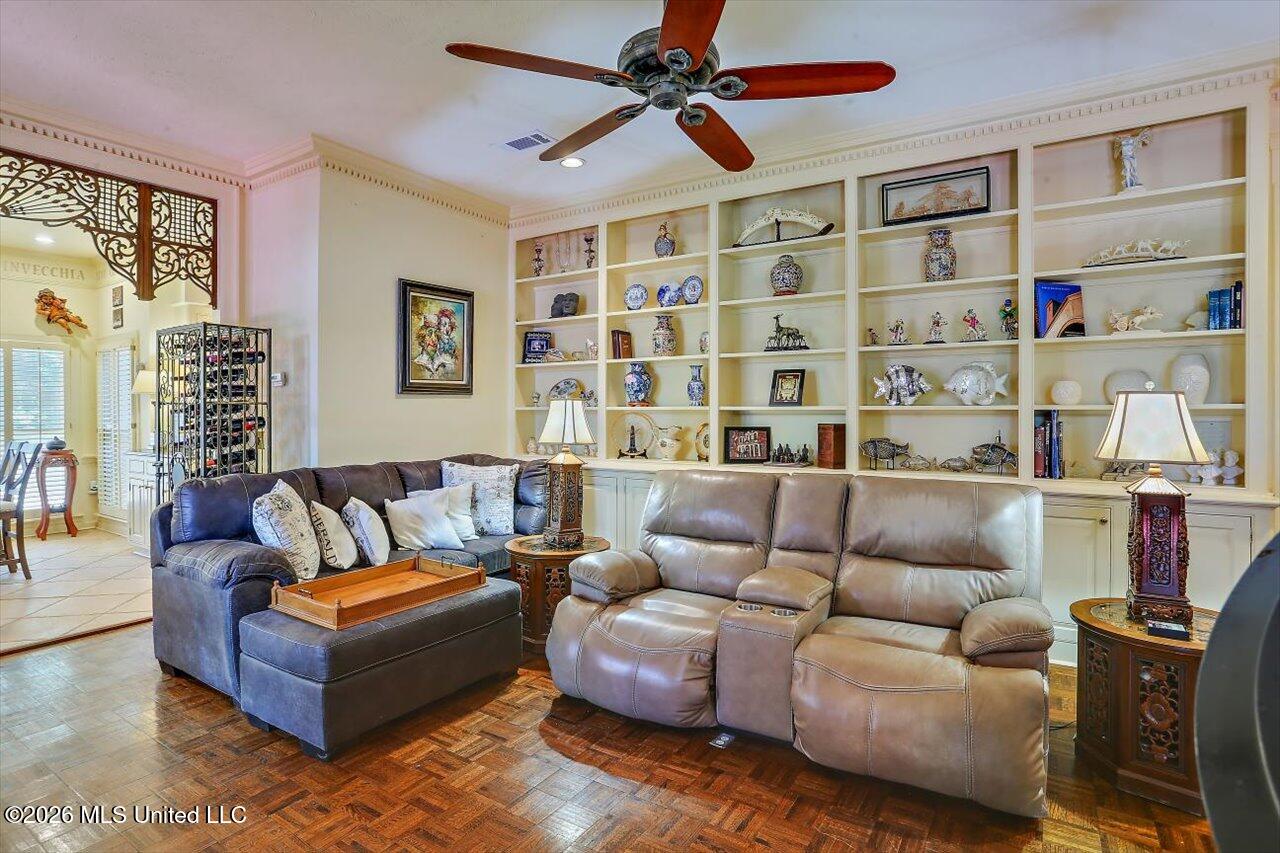 47 Avery Circle Property Photo 10