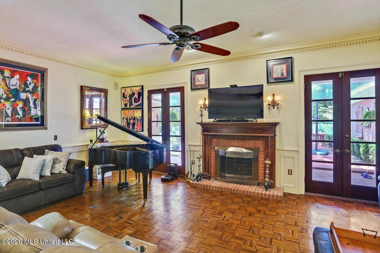 47 Avery Circle Property Photo 11