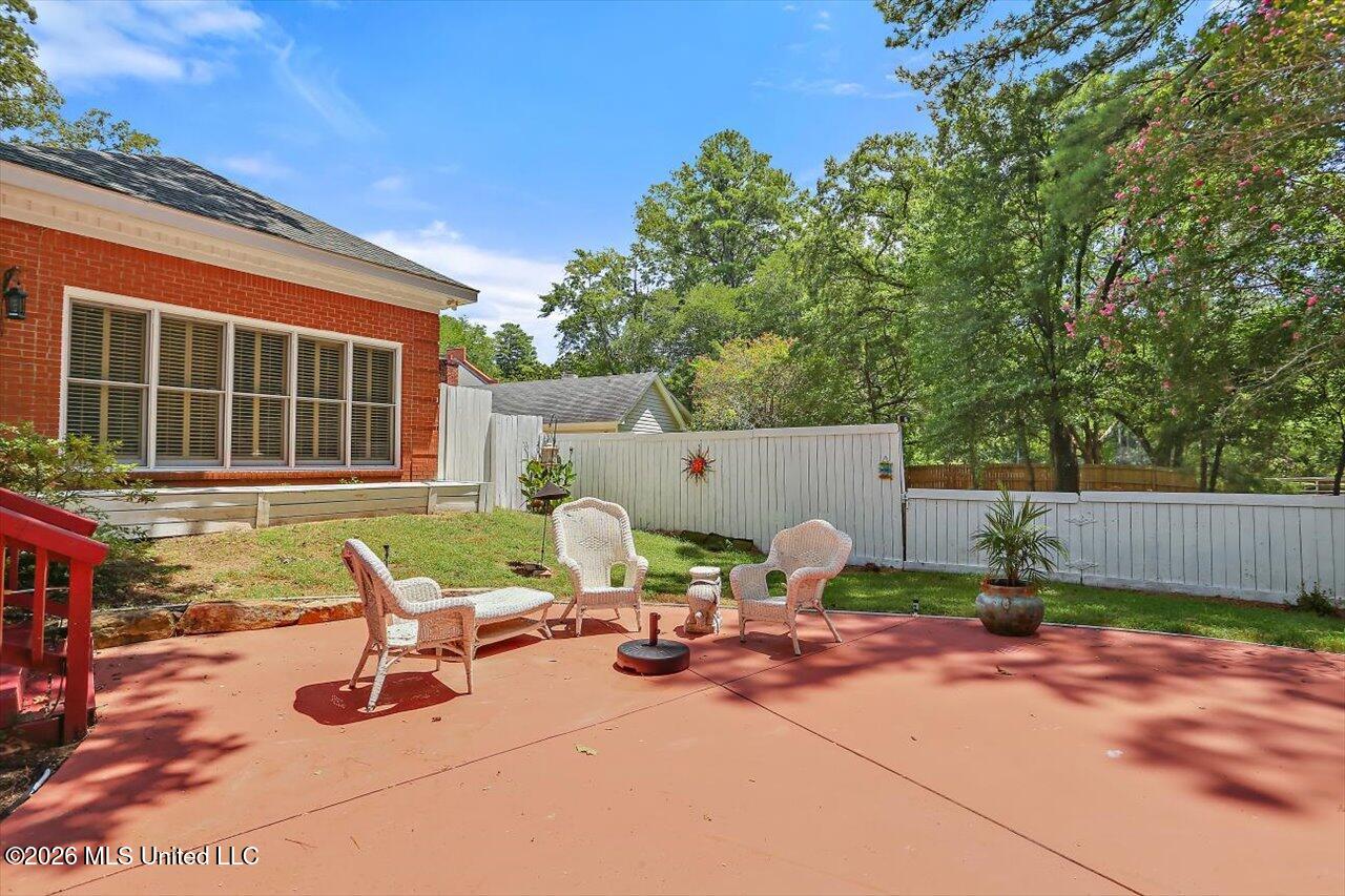 47 Avery Circle Property Photo 45