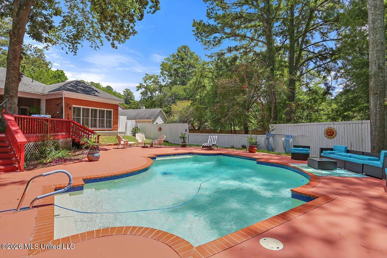 47 Avery Circle Property Photo 48