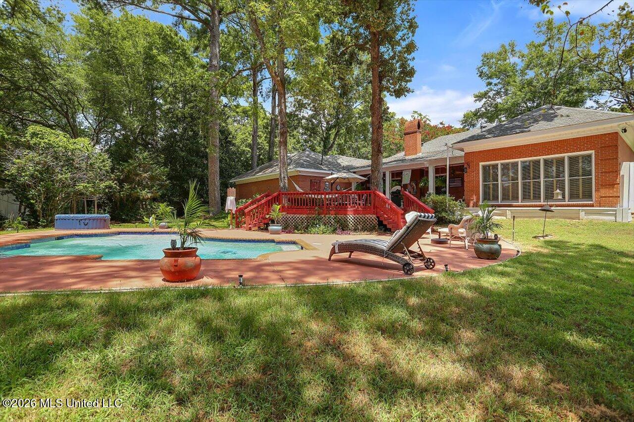 47 Avery Circle Property Photo 50
