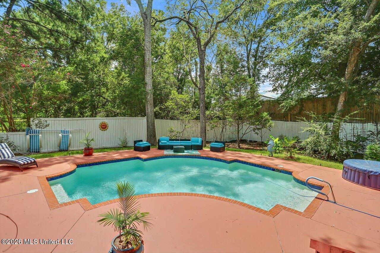 47 Avery Circle Property Photo 53