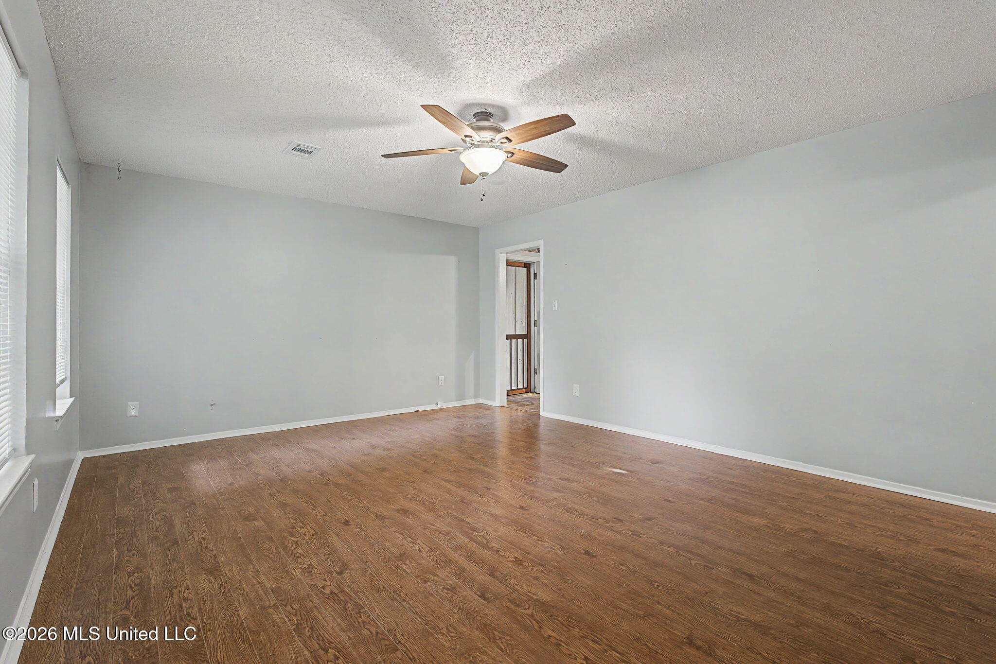 3355 Greenway Drive Property Photo 8