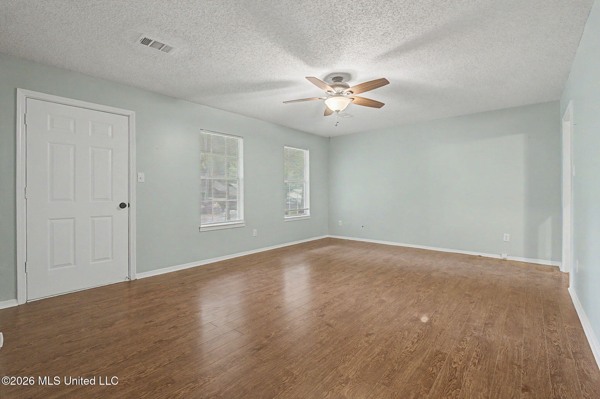 3355 Greenway Drive Property Photo 10