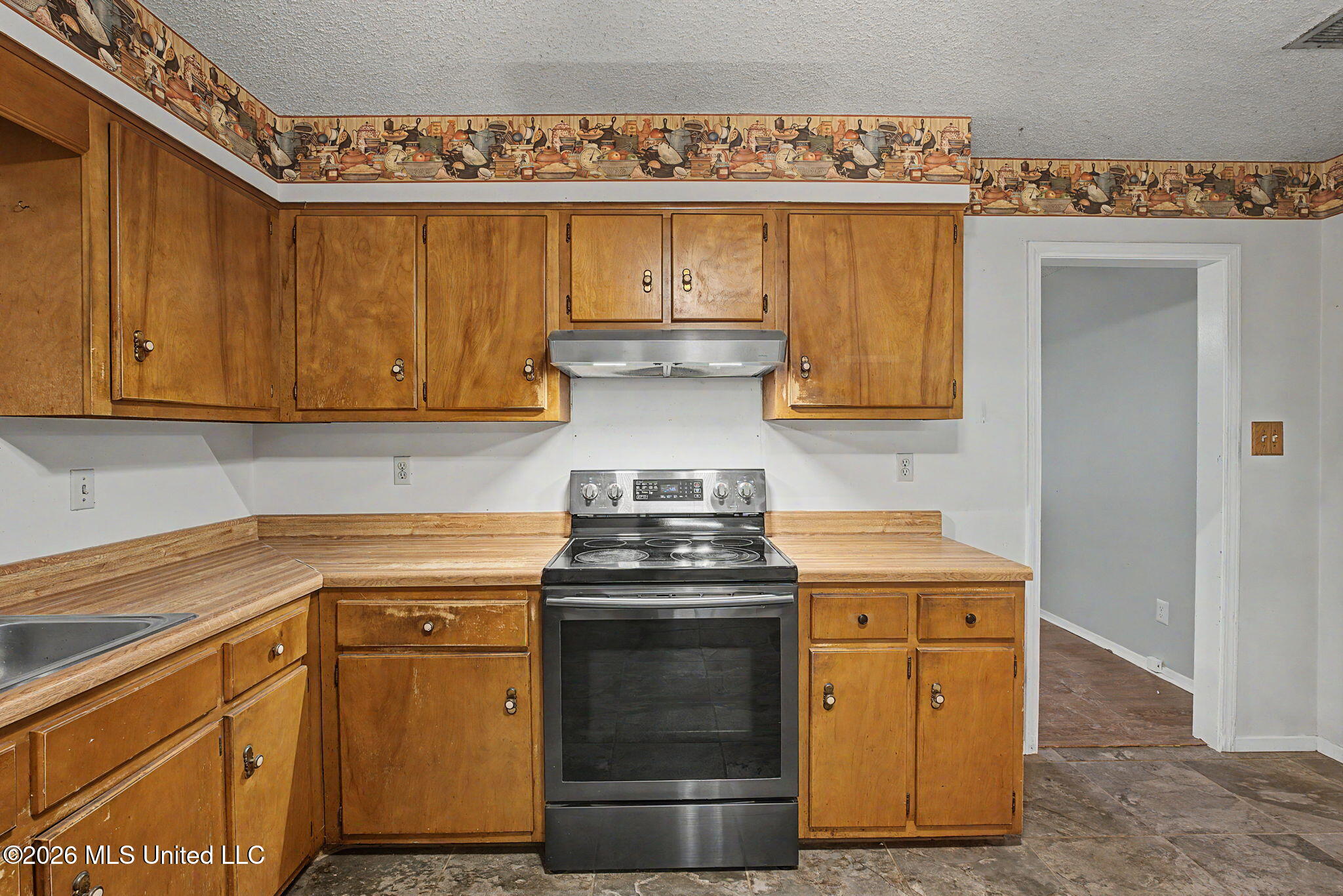 3355 Greenway Drive Property Photo 13