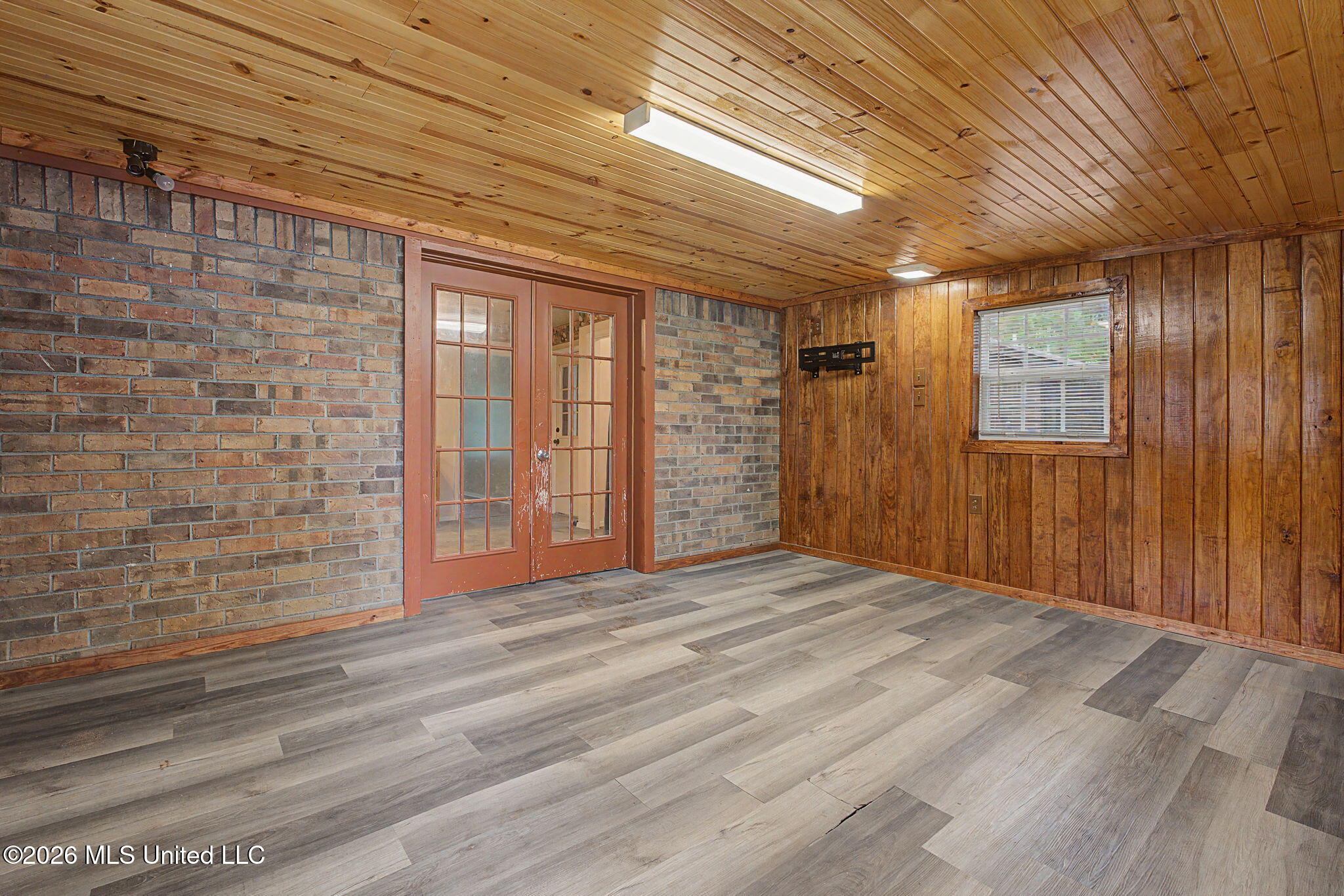 3355 Greenway Drive Property Photo 23
