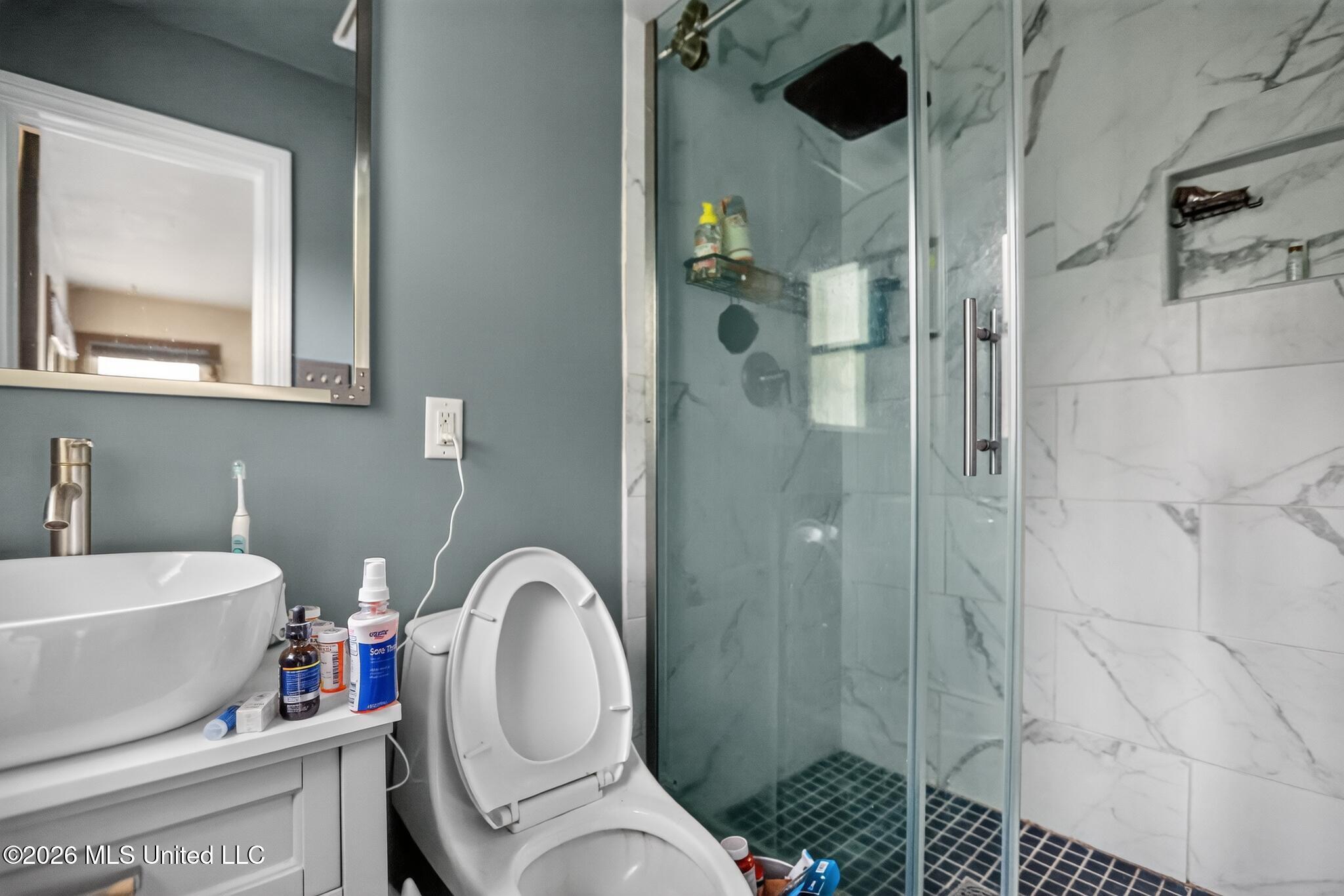 2862 14th Place Property Photo 11