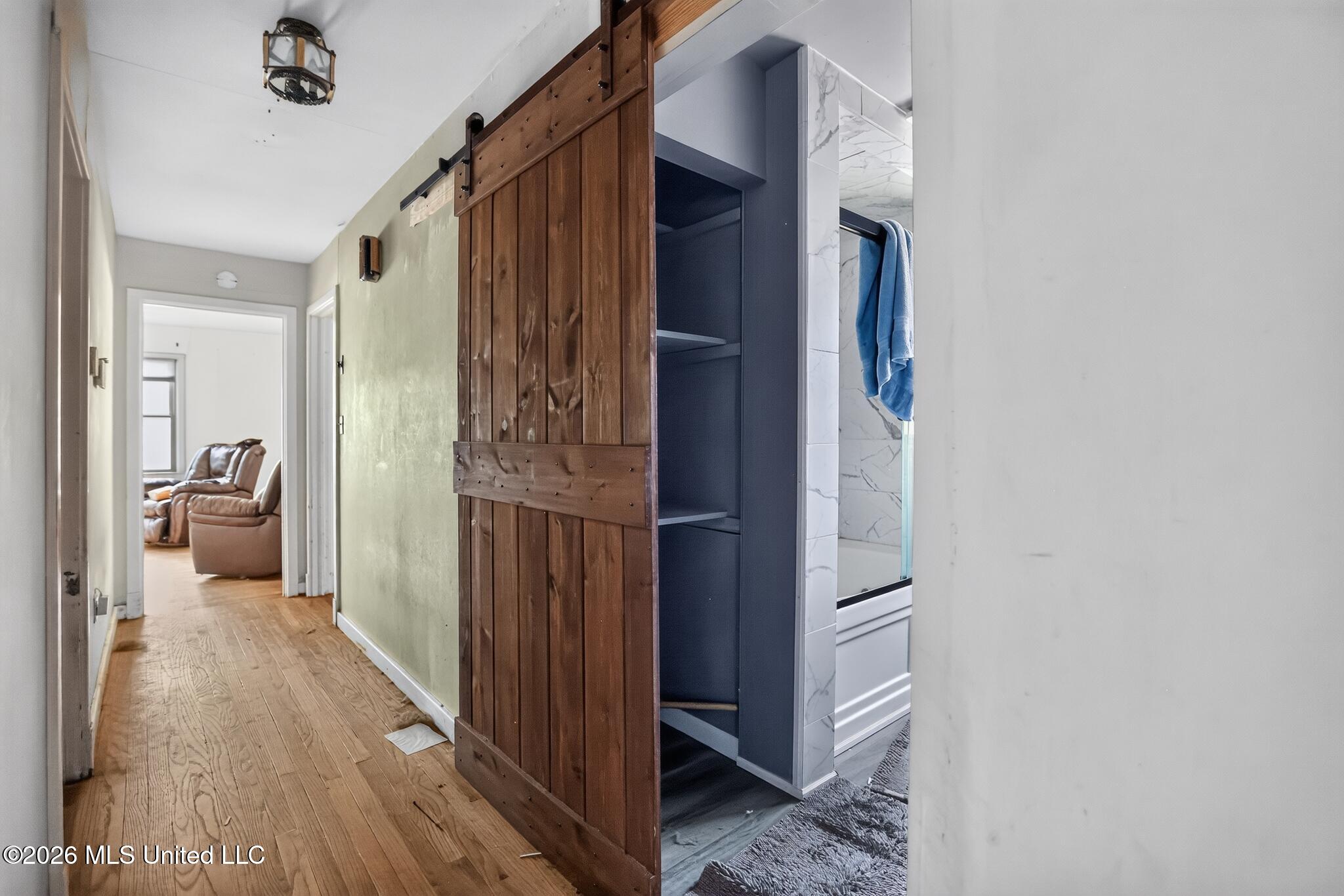 2862 14th Place Property Photo 13