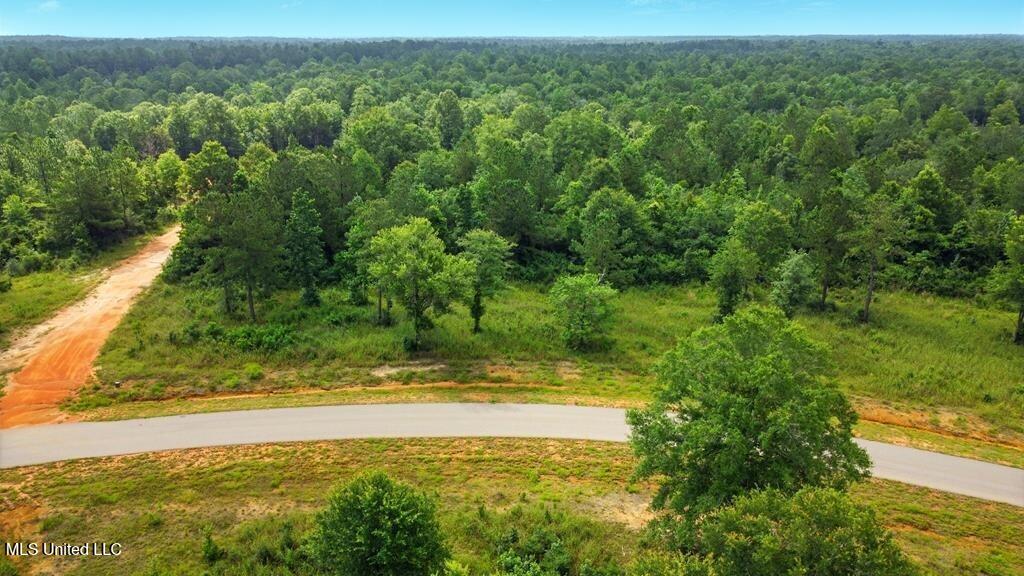 Bent Creek Property Photo 9