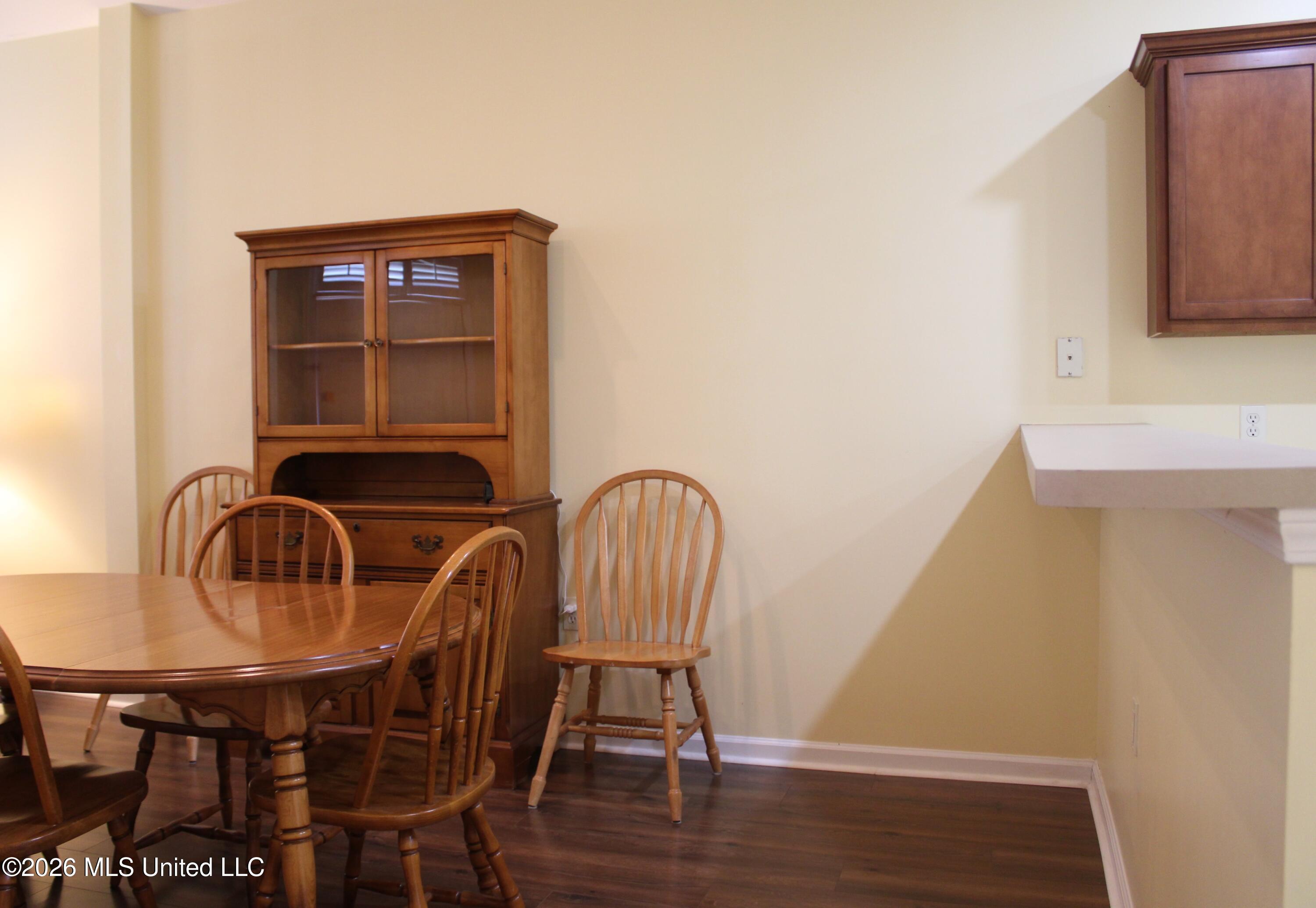 8753 Parkview Oaks Circle Property Photo 11