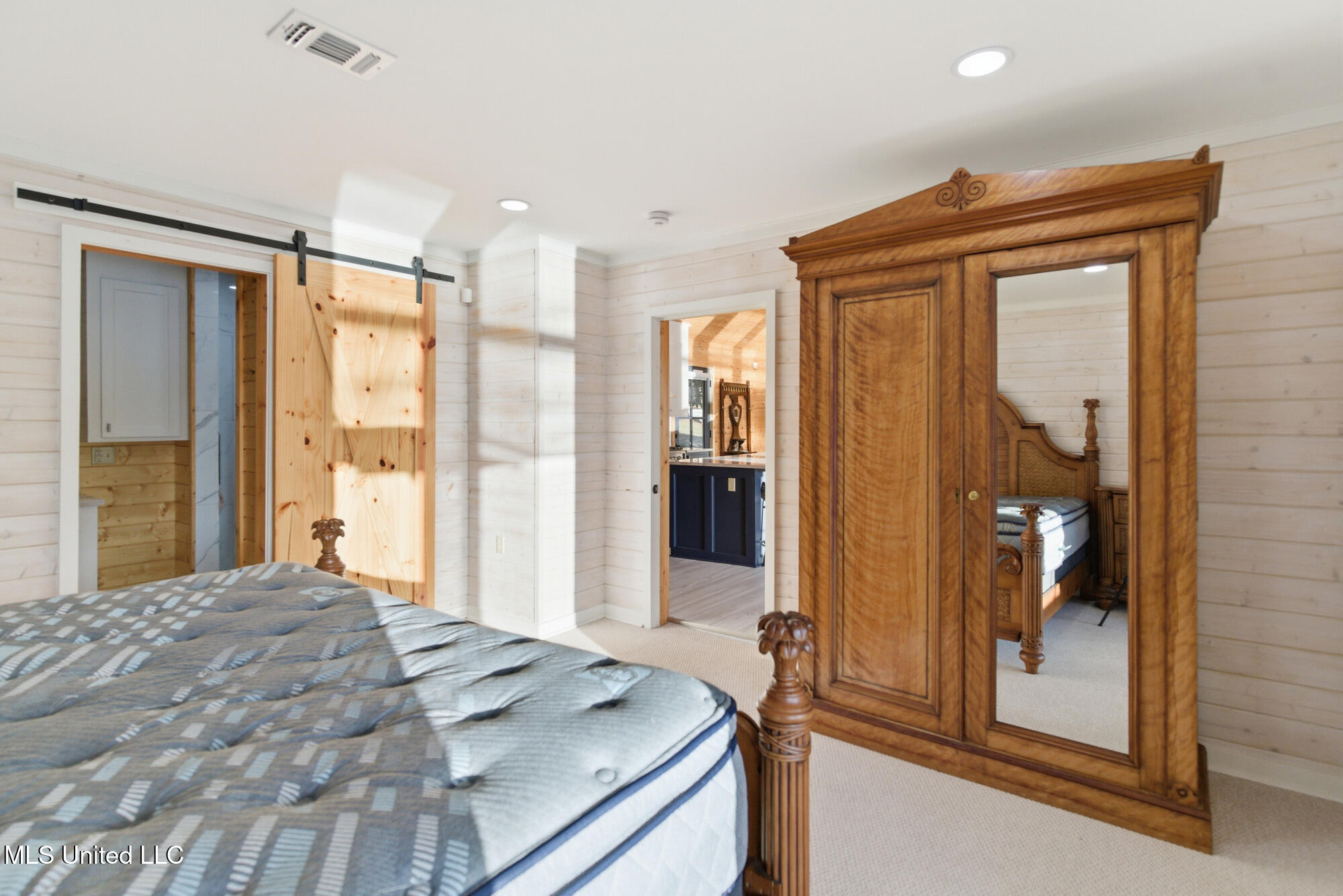 15 Lakeridge Point Property Photo 16