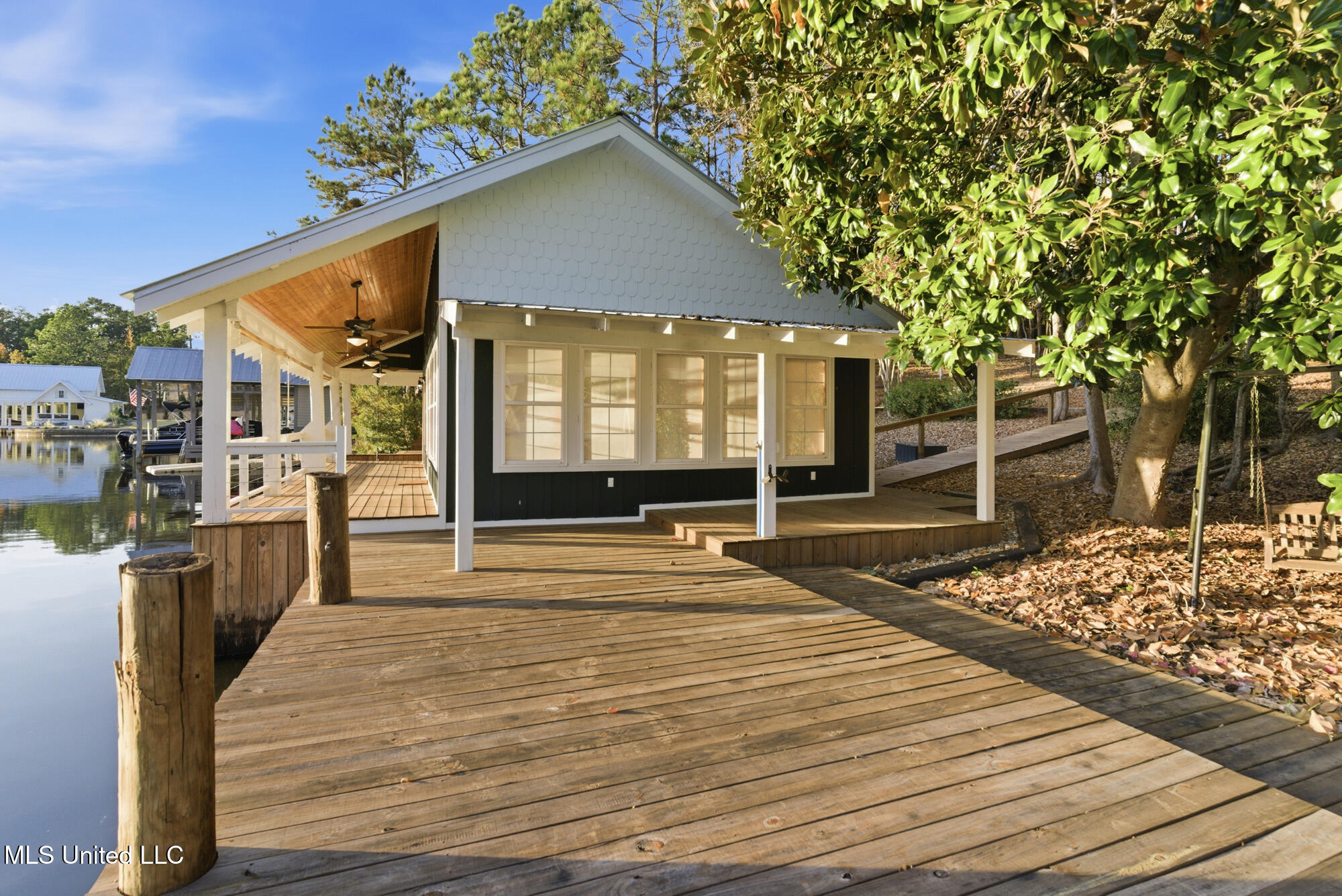 15 Lakeridge Point Property Photo 35