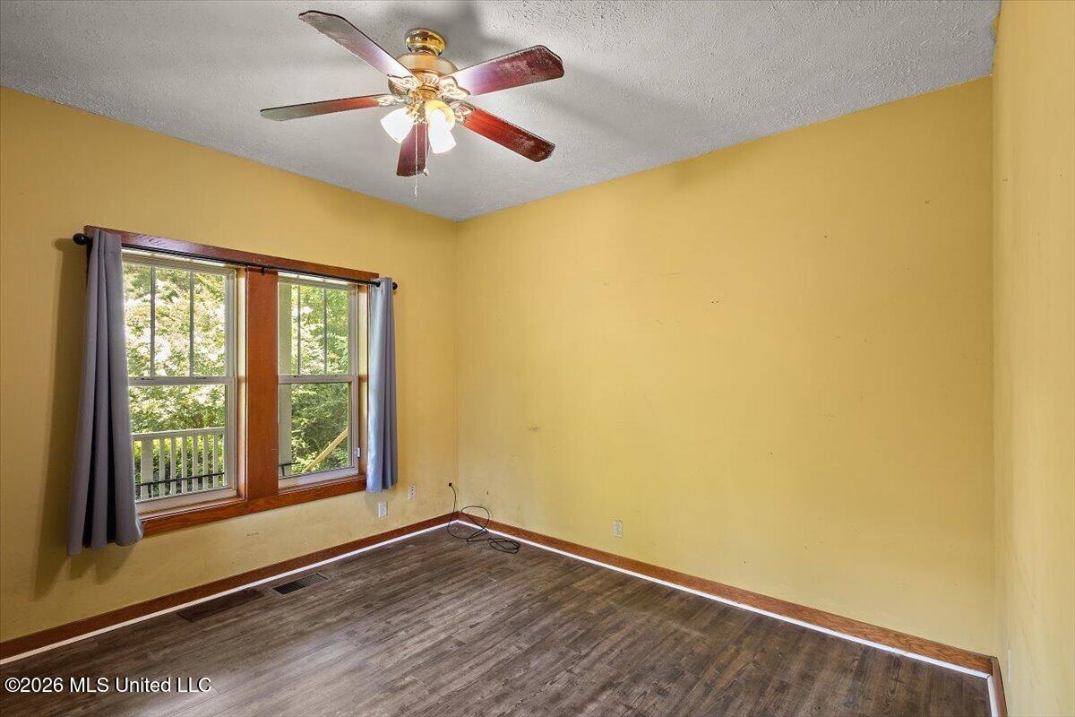 75 Abigail Lane Property Photo 23