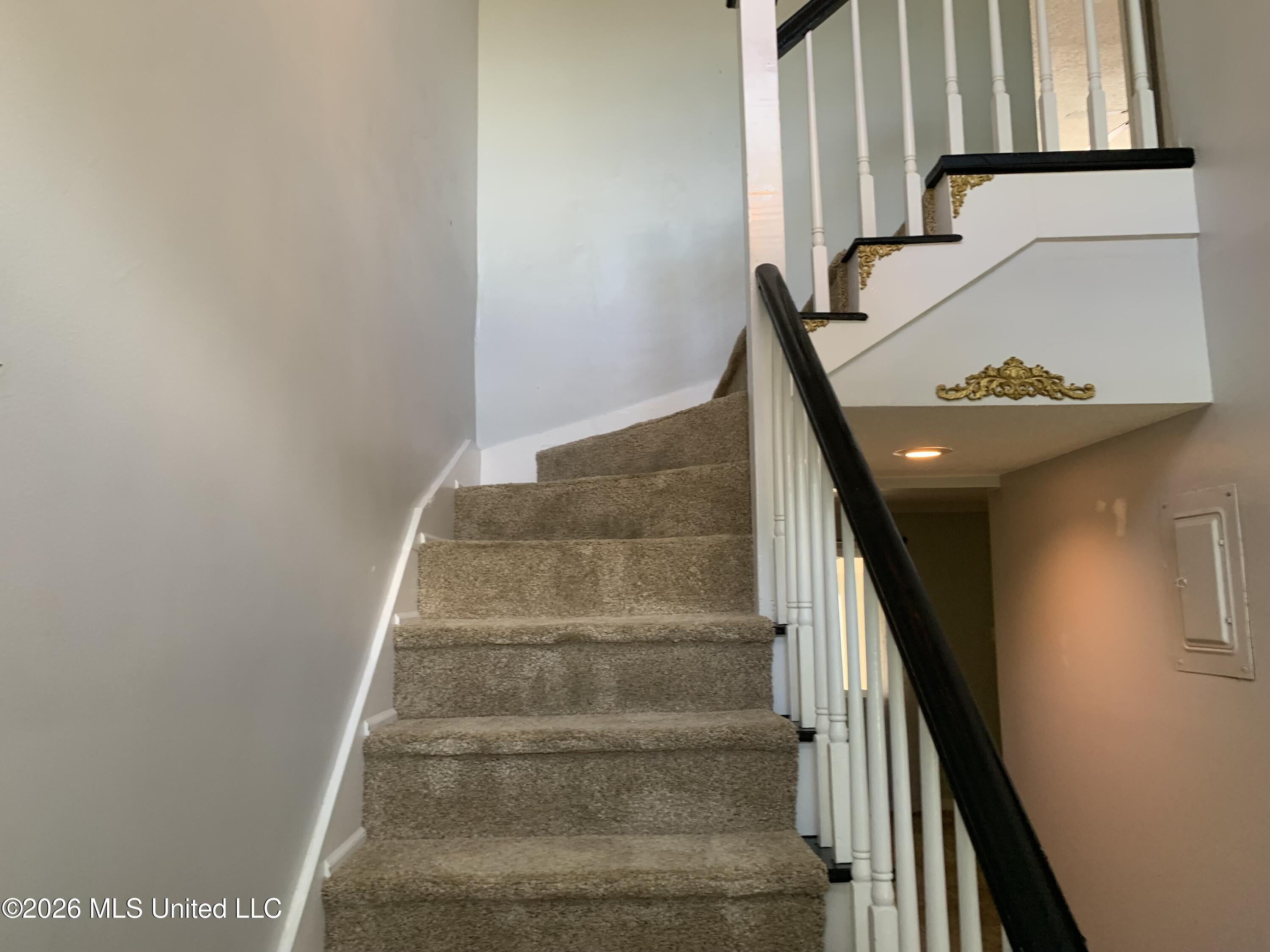 928 Courthouse Road Property Photo 11