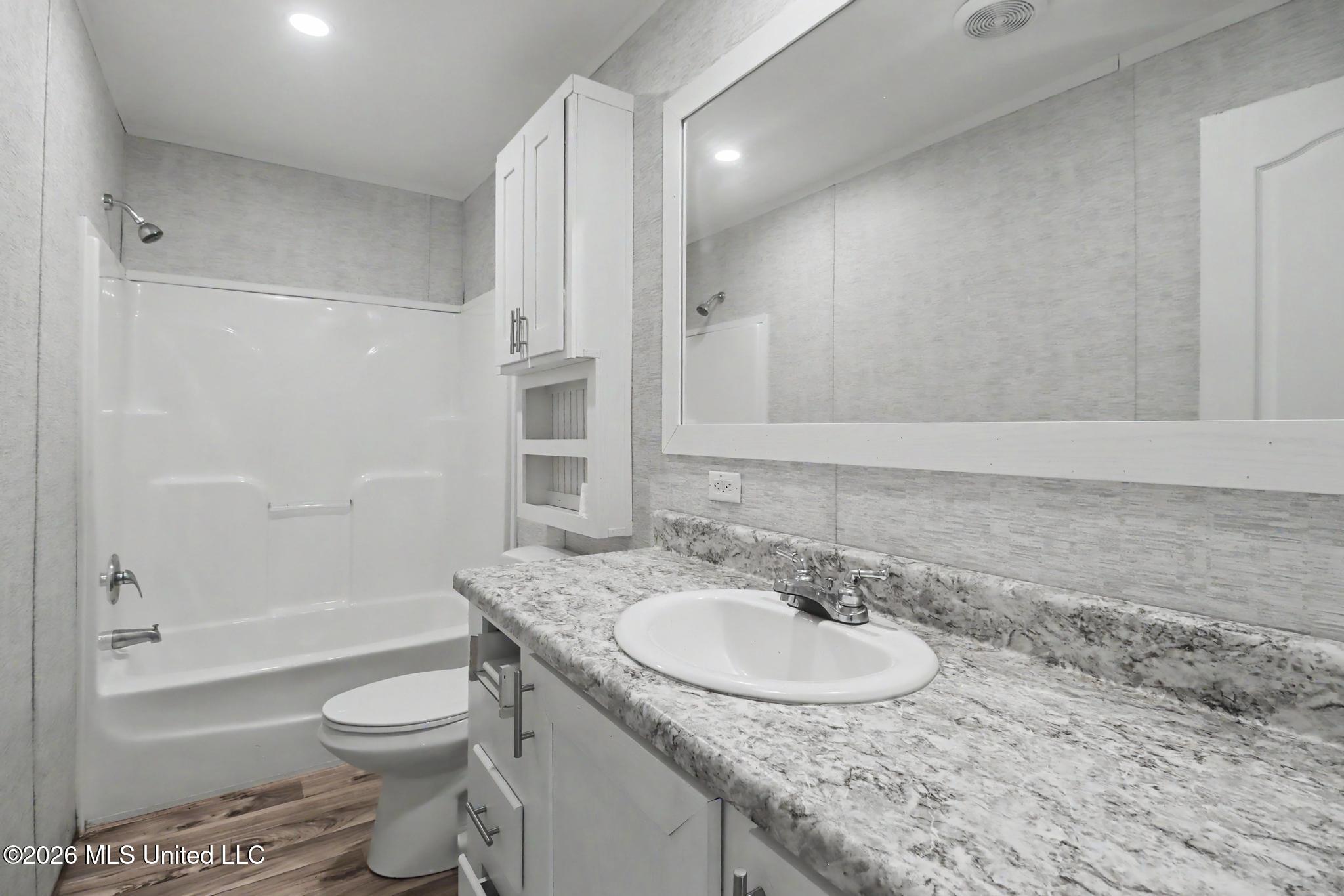 10011 Seaman Road Property Photo 16