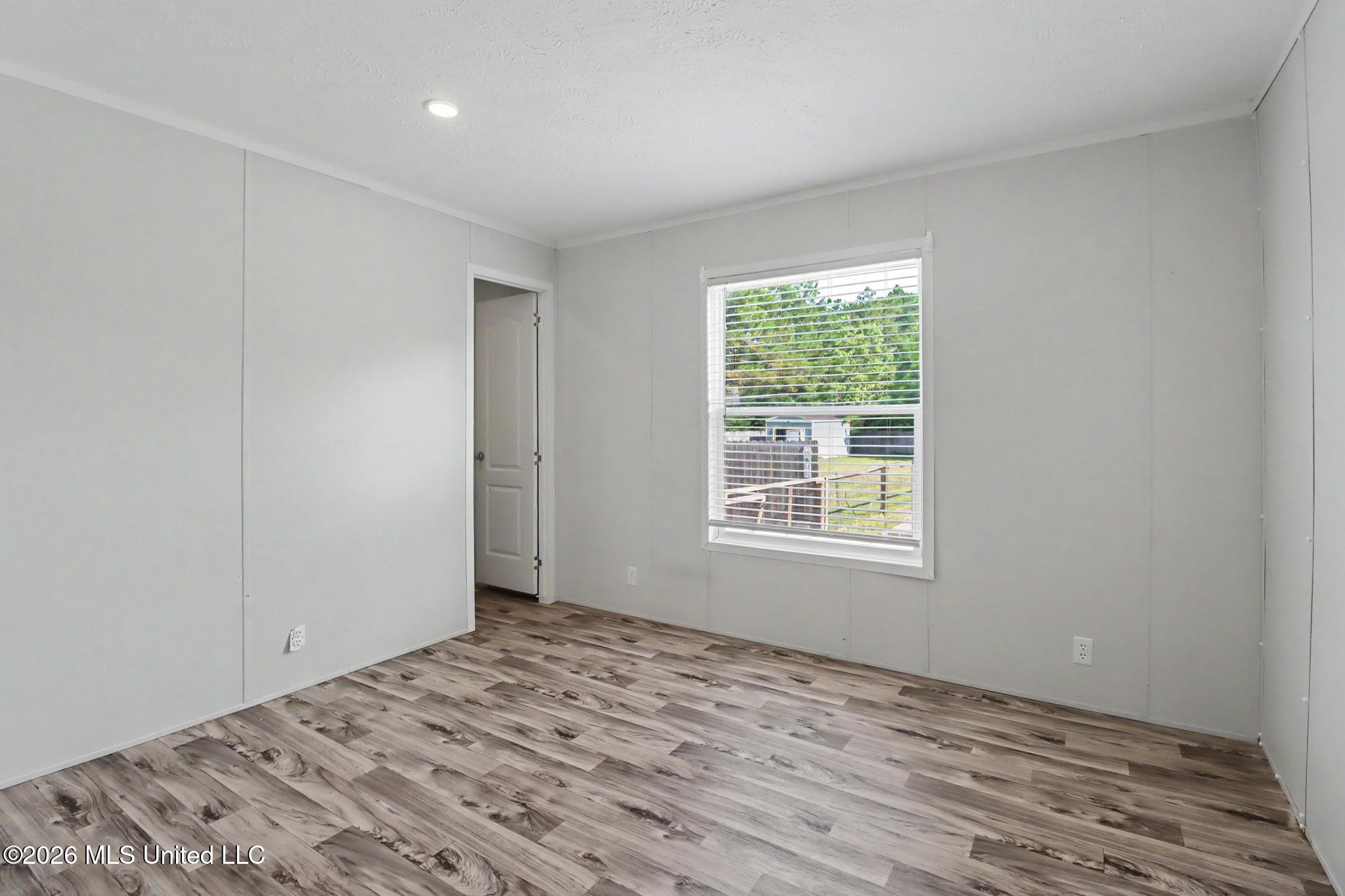 10011 Seaman Road Property Photo 18