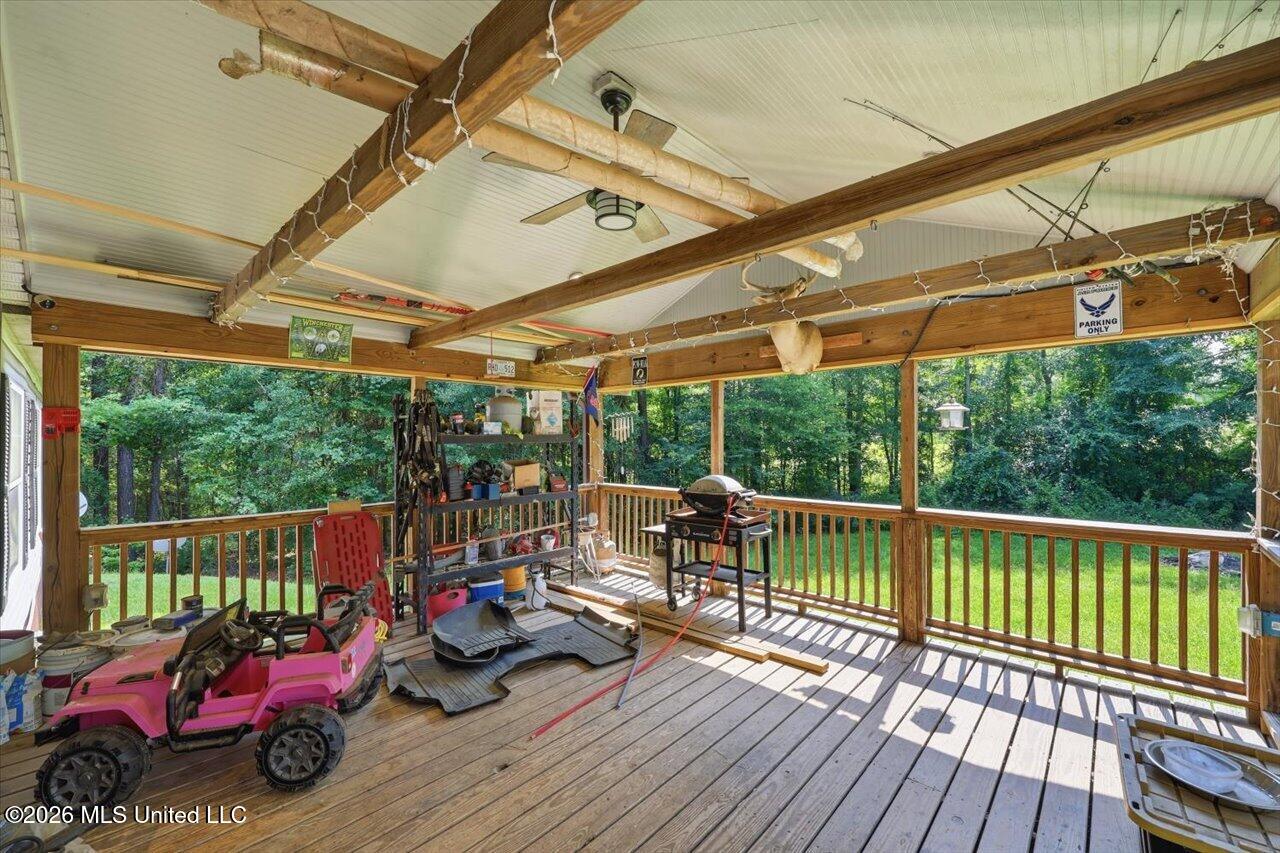 1733 Shiloh Road Property Photo 4